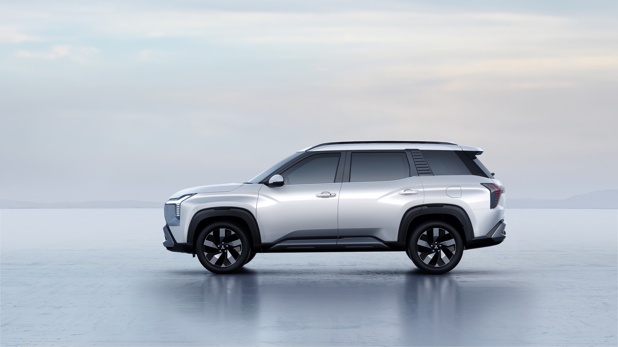 Mitsubishi Destinator ra mắt: Máy xăng 1.5L tăng áp mạnh 161 mã lực, có ADAS, sẽ hot khi về Việt Nam- Ảnh 4.
