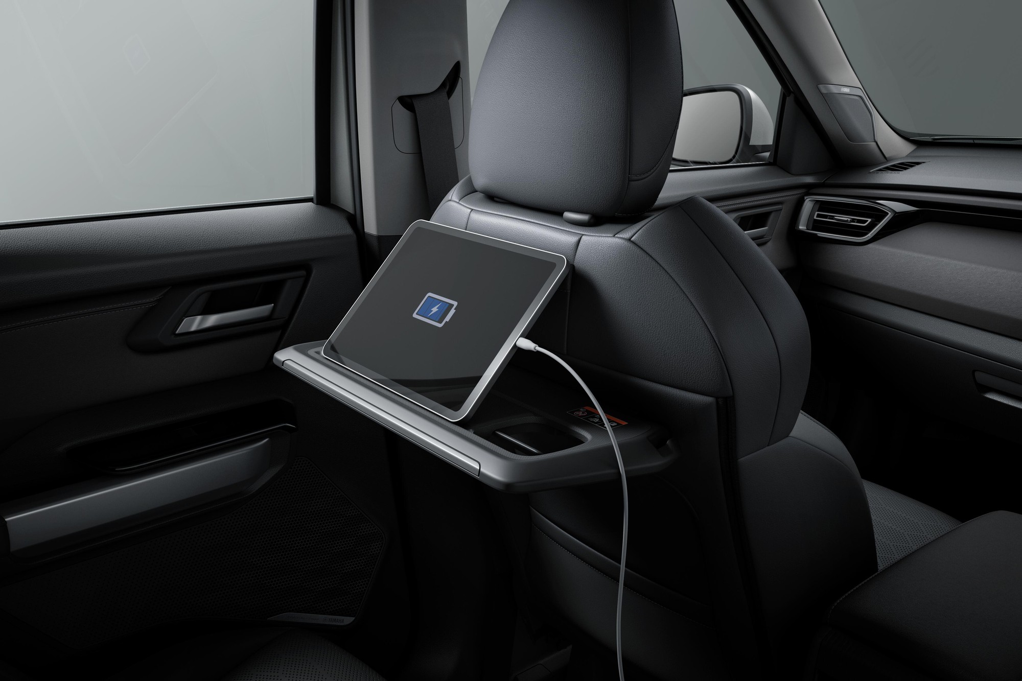 So sánh Mitsubishi Destinator và bản concept: Bỏ cần số điện tử, gương camera không còn, mâm 20 inch thành 18 inch- Ảnh 21. So sánh Mitsubishi Destinator và bản concept: Bỏ cần số điện tử, gương camera không còn, mâm 20 inch thành 18 inch- Ảnh 21.
