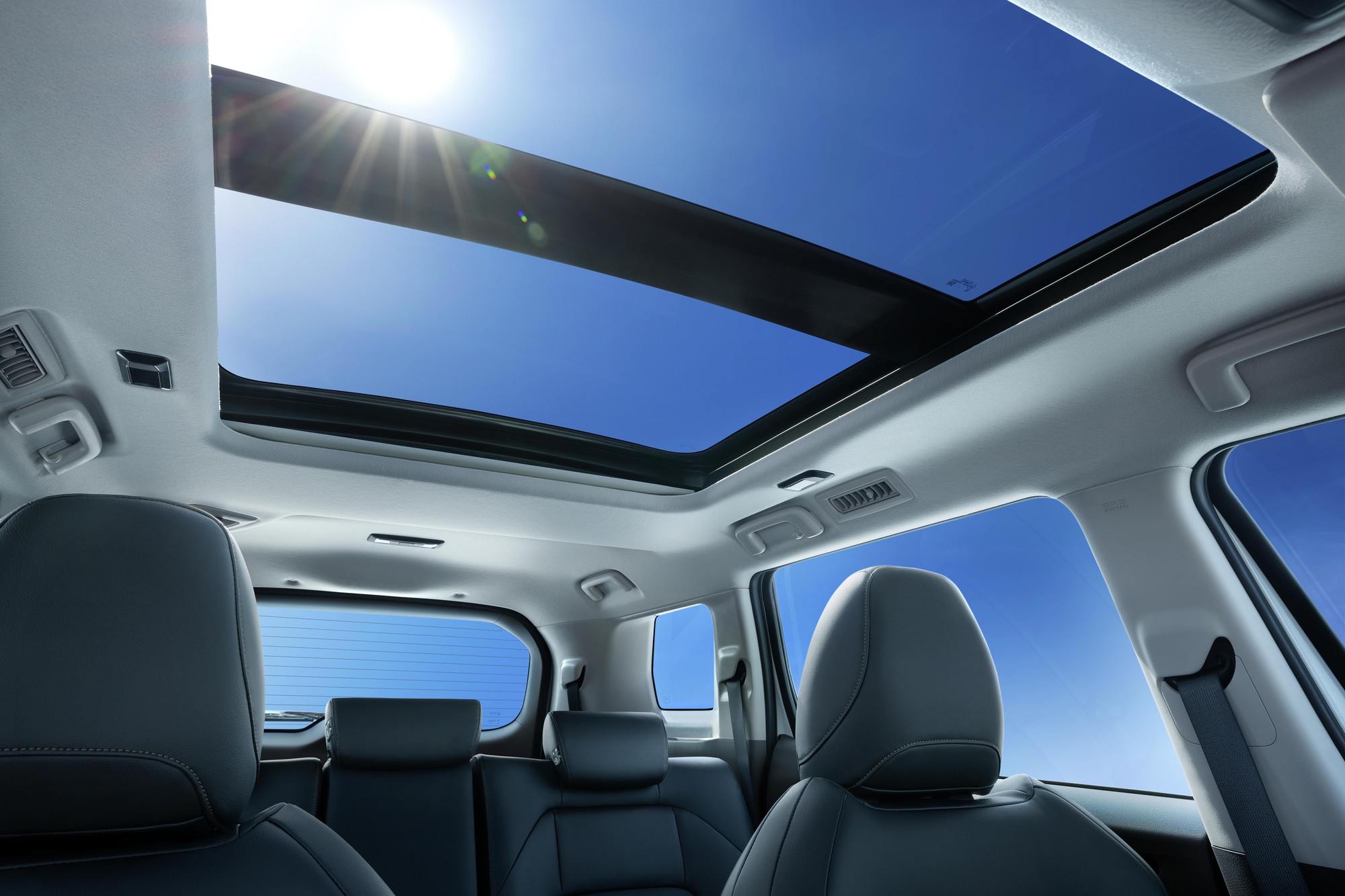 Mitsubishi Destinator ra mắt: Máy xăng 1.5L tăng áp mạnh 161 mã lực, có ADAS, sẽ hot khi về Việt Nam- Ảnh 15.