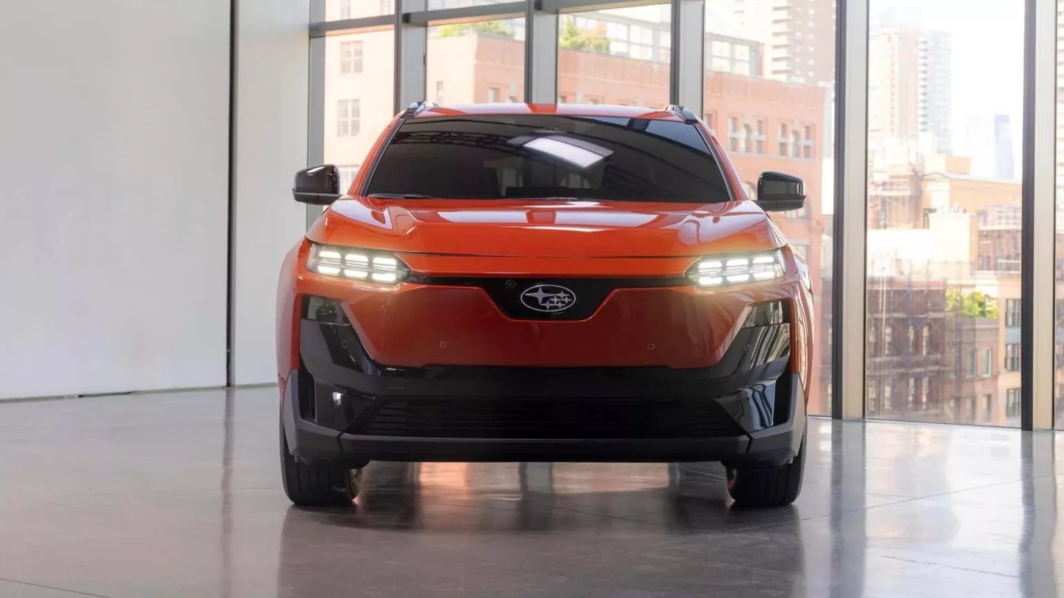 Subaru Uncharted ra mắt: Nhỏ gọn như Crosstrek tại Việt Nam nhưng chạy điện, nội thất ‘đặc sệt’ Toyota, chạy gần 500km/sạc- Ảnh 3. Subaru Uncharted ra mắt: Nhỏ gọn như Crosstrek tại Việt Nam nhưng chạy điện, nội thất ‘đặc sệt’ Toyota, chạy gần 500km/sạc- Ảnh 3.