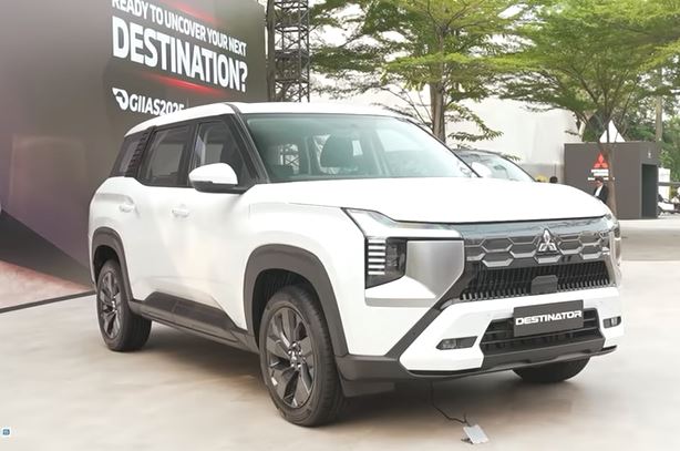 Đây là sự khác biệt giữa 3 bản Mitsubishi Destinator mà khách Việt có thể tham khảo trước khi chốt cọc- Ảnh 3. Đây là sự khác biệt giữa 3 bản Mitsubishi Destinator mà khách Việt có thể tham khảo trước khi chốt cọc- Ảnh 3.