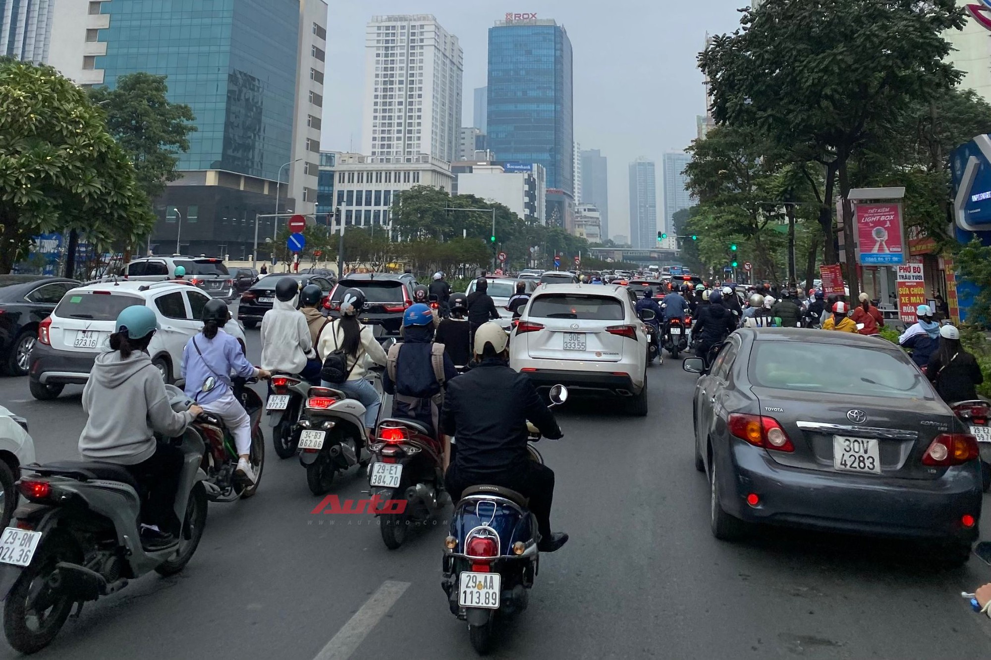 Tranh cãi ‘cấm xe xăng’: Hiểu đúng để không hoang mang trước ‘giờ G’- Ảnh 8. Tranh cãi ‘cấm xe xăng’: Hiểu đúng để không hoang mang trước ‘giờ G’- Ảnh 8.