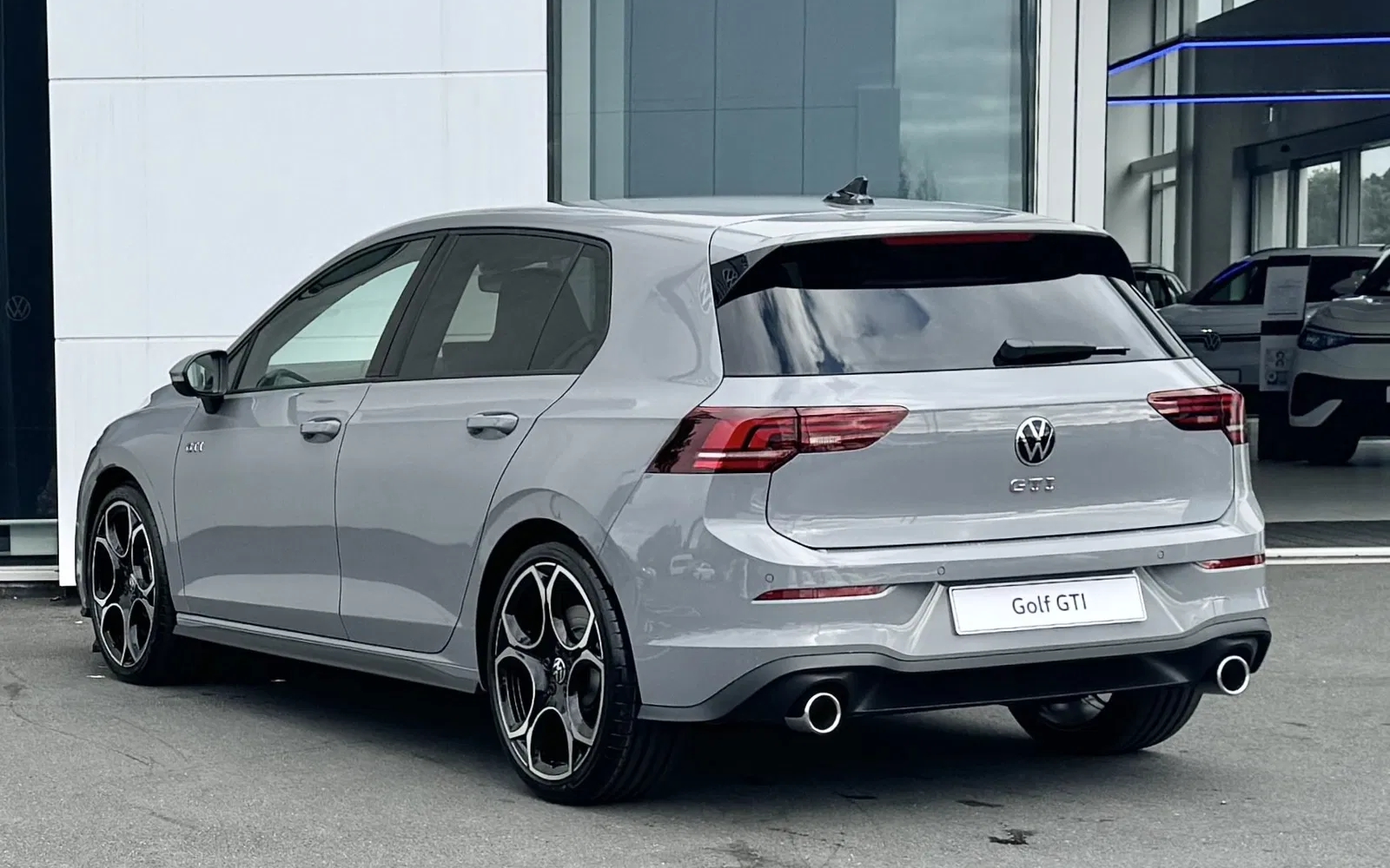 VW Golf lần đầu bán chính hãng tại Việt Nam: Giá dự kiến từ trên 1,2 tỷ đồng, 4 bản, có bản cực mạnh đấu Civic Type R- Ảnh 10. VW Golf lần đầu bán chính hãng tại Việt Nam: Giá dự kiến từ trên 1,2 tỷ đồng, 4 bản, có bản cực mạnh đấu Civic Type R- Ảnh 10.