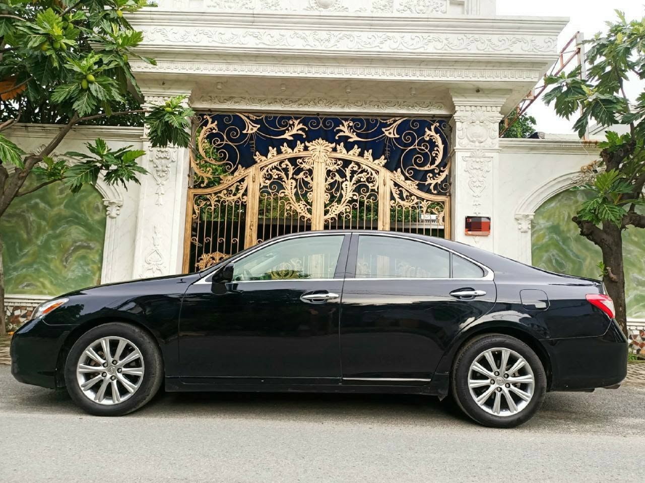 Lexus ES 350 2009 rao rẻ 'như Hyundai-Kia', người bán chia sẻ: Mua mới hơn 3 tỷ, chủ cũ 'giữ gìn chăm sóc rất kỹ'- Ảnh 5. Lexus ES 350 2009 rao rẻ 'như Hyundai-Kia', người bán chia sẻ: Mua mới hơn 3 tỷ, chủ cũ 'giữ gìn chăm sóc rất kỹ'- Ảnh 5.