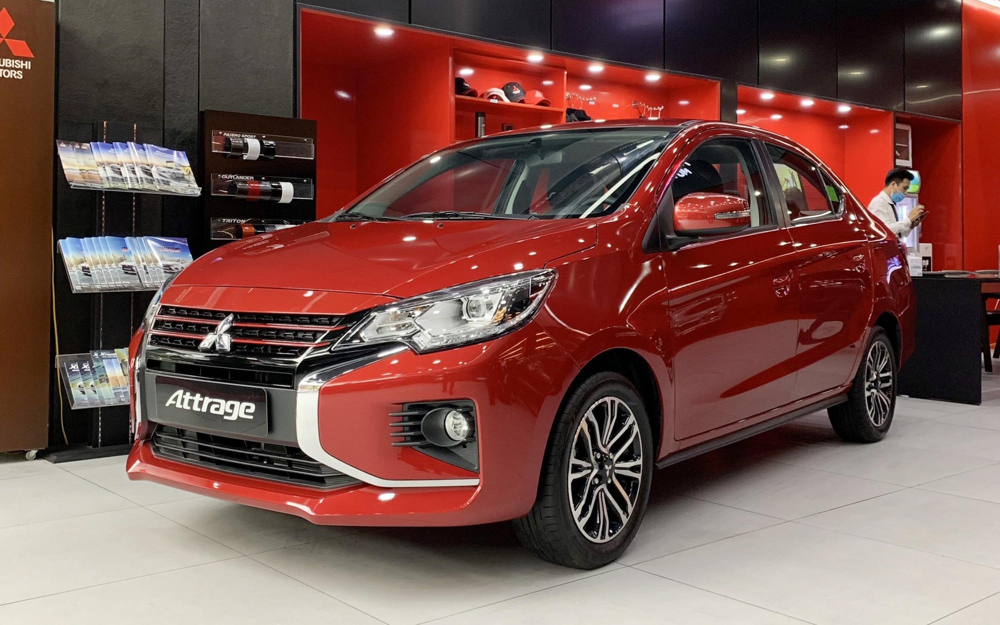 Loạt sedan cỡ B giảm giá mạnh còn hơn 300 triệu đồng tạo sức ép cho Morning, i10: Mazda2 cũng nhập 'cuộc chơi'- Ảnh 3. Loạt sedan cỡ B giảm giá mạnh còn hơn 300 triệu đồng tạo sức ép cho Morning, i10: Mazda2 cũng nhập 'cuộc chơi'- Ảnh 3.