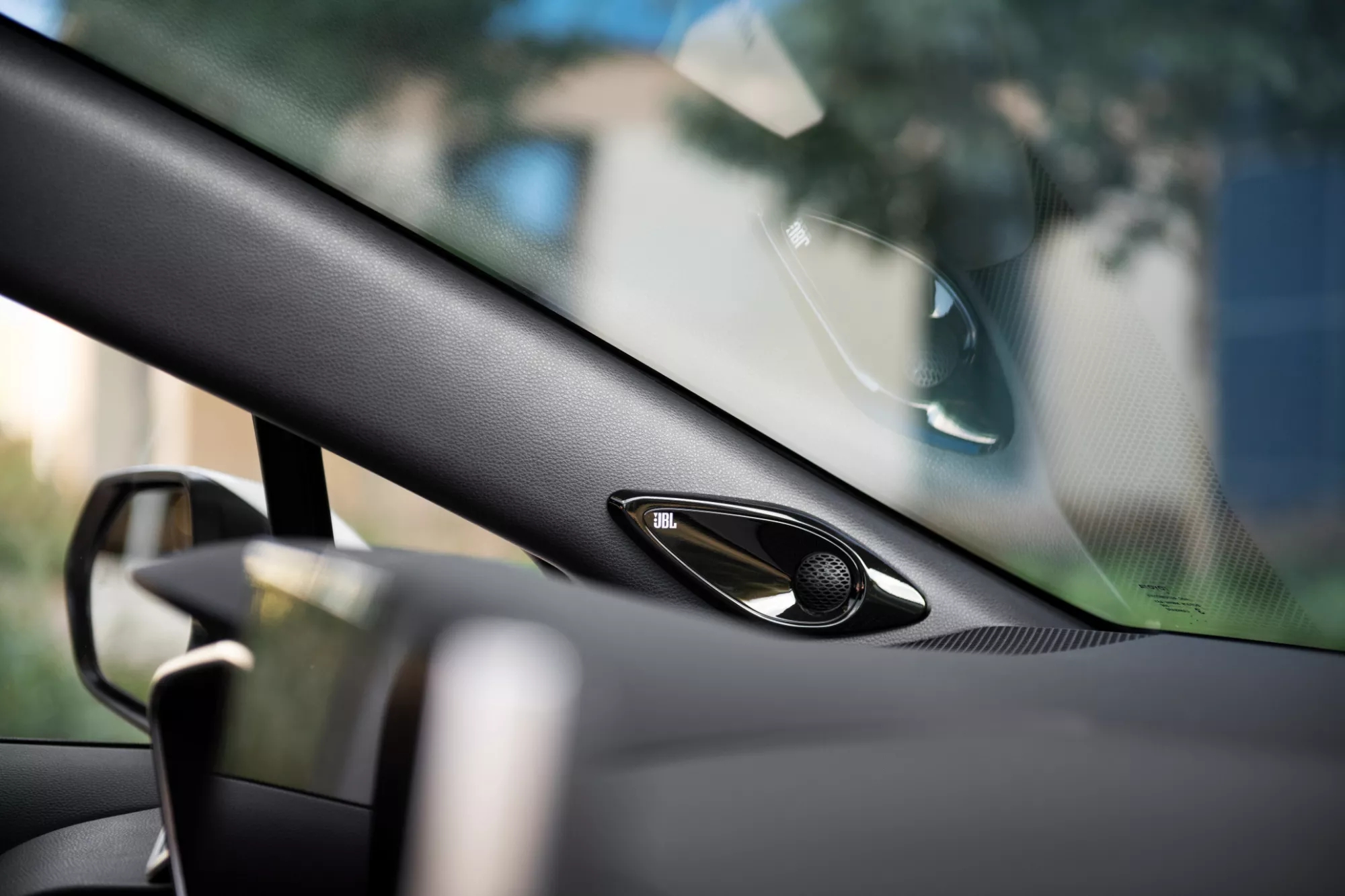 Toyota Corolla 2026 ra mắt: ADAS xịn hơn, tiện nghi nâng cấp có điểm giống Altis tại Việt Nam- Ảnh 10.