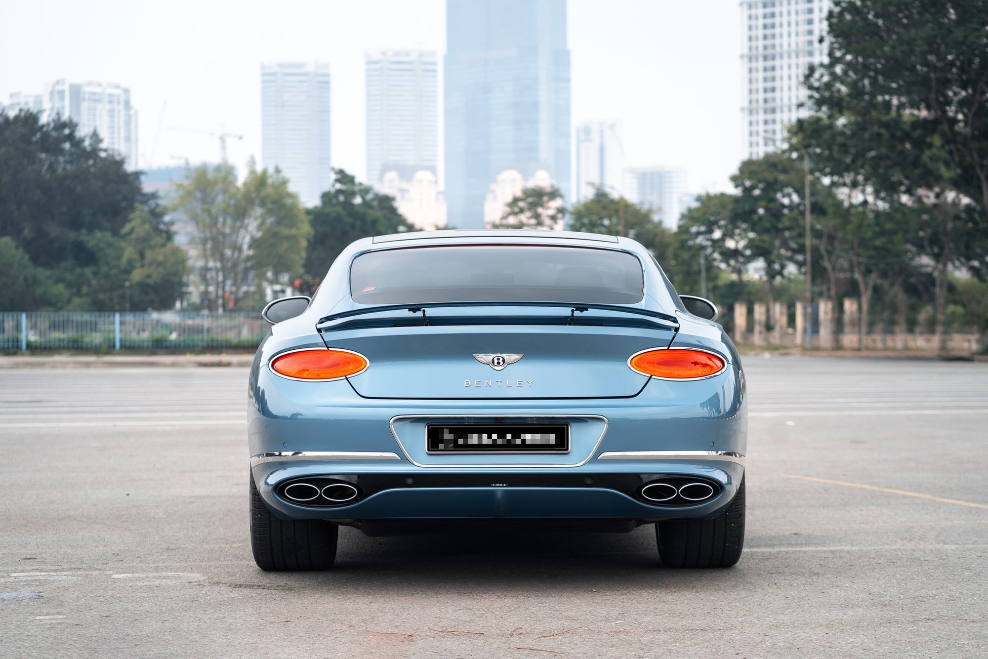 Ở Việt Nam có chiếc xe đi 1 km 'đánh rơi' hơn 2 triệu đồng, đi chưa tới 5.000 km đã rớt giá gần 40%- Ảnh 3.