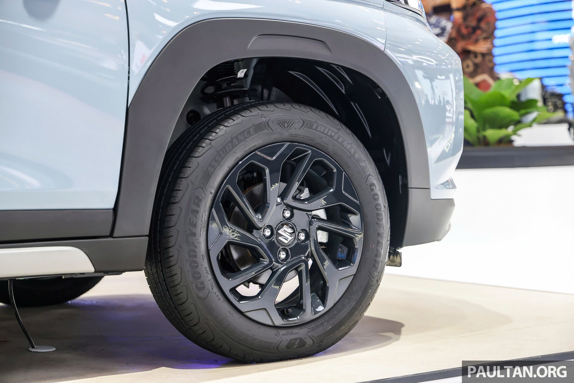 Xem trước Suzuki Fronx sắp bán tại Việt Nam: Giá quy đổi từ 415 triệu đồng, ADAS và hybrid là điểm mạnh đấu Raize, Sonet- Ảnh 10.