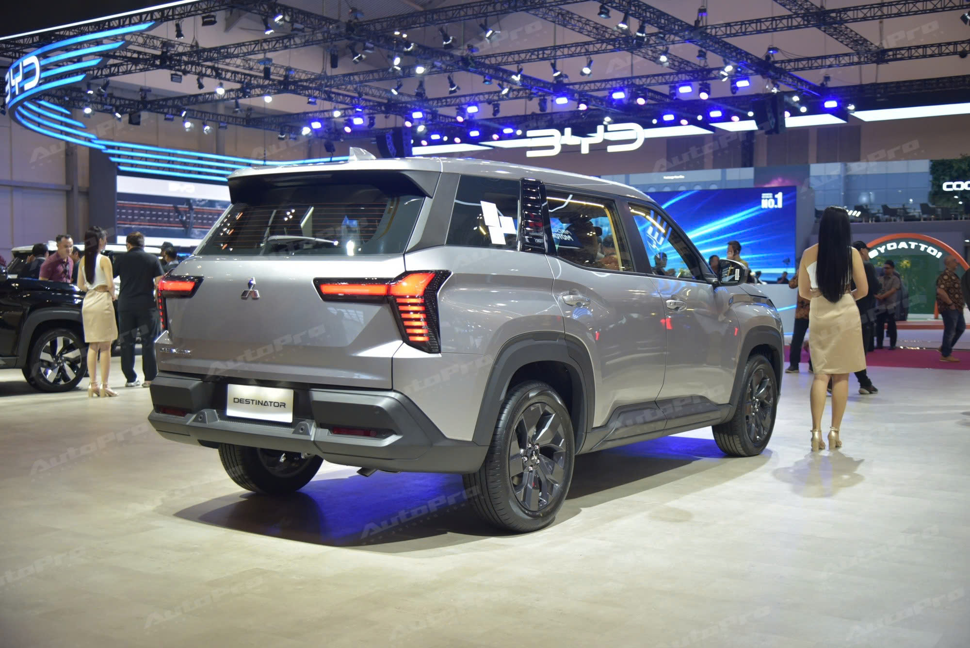 Bị chê treo sau thanh xoắn, Mitsubishi nói ‘có lý do’ và đây là câu trả lời- Ảnh 9.