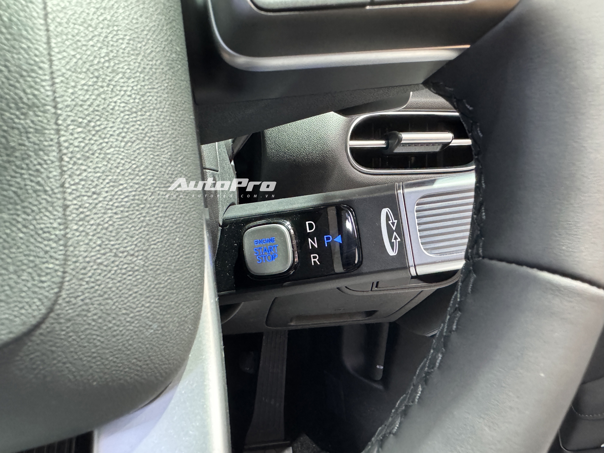 Sờ thử Hyundai Palisade bản tiêu chuẩn giá hơn 1,7 tỷ vừa về ĐNÁ: Nội thất không giống bản 'base', vẫn có đủ ADAS, loa Bose, màn hình to- Ảnh 11. Sờ thử Hyundai Palisade bản tiêu chuẩn giá hơn 1,7 tỷ vừa về ĐNÁ: Nội thất không giống bản 'base', vẫn có đủ ADAS, loa Bose, màn hình to- Ảnh 11.