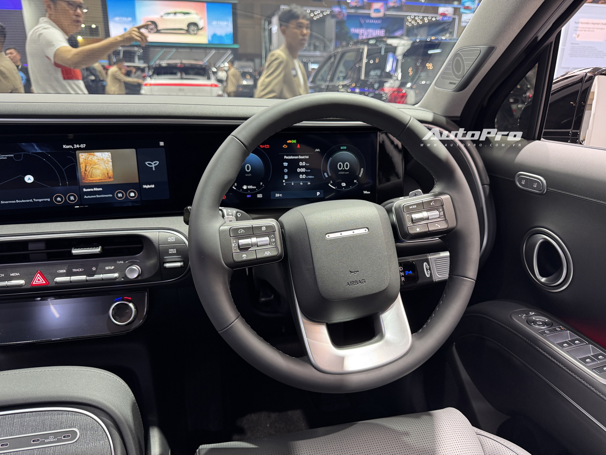 Sờ thử Hyundai Palisade bản tiêu chuẩn giá hơn 1,7 tỷ vừa về ĐNÁ: Nội thất không giống bản 'base', vẫn có đủ ADAS, loa Bose, màn hình to- Ảnh 10. Sờ thử Hyundai Palisade bản tiêu chuẩn giá hơn 1,7 tỷ vừa về ĐNÁ: Nội thất không giống bản 'base', vẫn có đủ ADAS, loa Bose, màn hình to- Ảnh 10.