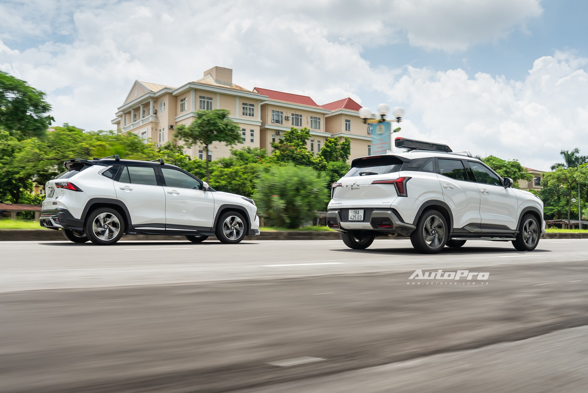 Đổi xe lái thử, hai chủ xe Mitsubishi Xforce và Toyota Yaris Cross bóc tách nhiều điểm khác biệt mà thông số không thể hiện được- Ảnh 36. Đổi xe lái thử, hai chủ xe Mitsubishi Xforce và Toyota Yaris Cross bóc tách nhiều điểm khác biệt mà thông số không thể hiện được- Ảnh 36.