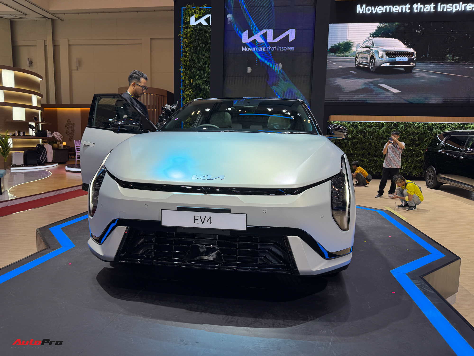 Kia EV4 ra mắt Đông Nam Á: Chạy tối đa 630km/sạc, nếu về Việt Nam đủ chạy từ Hà Nội tới Quảng Trị- Ảnh 5.
