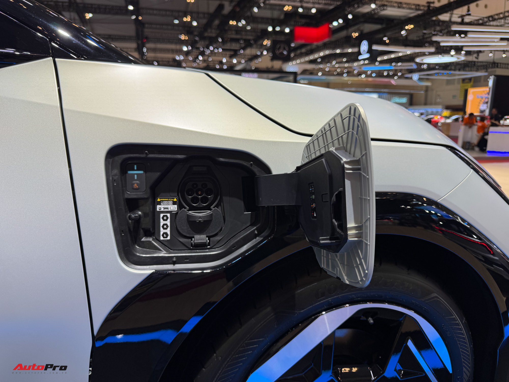 Kia EV4 ra mắt Đông Nam Á: Chạy tối đa 630km/sạc, nếu về Việt Nam đủ chạy từ Hà Nội tới Quảng Trị- Ảnh 7.