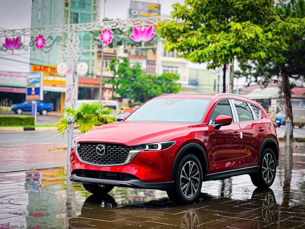 Cách người Việt mua xe gầm cao nửa đầu 2025: 10 mẫu thì 9 mẫu dưới 1 tỷ, xe duy nhất trên 1 tỷ là cái tên đã hạ gục Fortuner, Santa Fe- Ảnh 5. Cách người Việt mua xe gầm cao nửa đầu 2025: 10 mẫu thì 9 mẫu dưới 1 tỷ, xe duy nhất trên 1 tỷ là cái tên đã hạ gục Fortuner, Santa Fe- Ảnh 5.