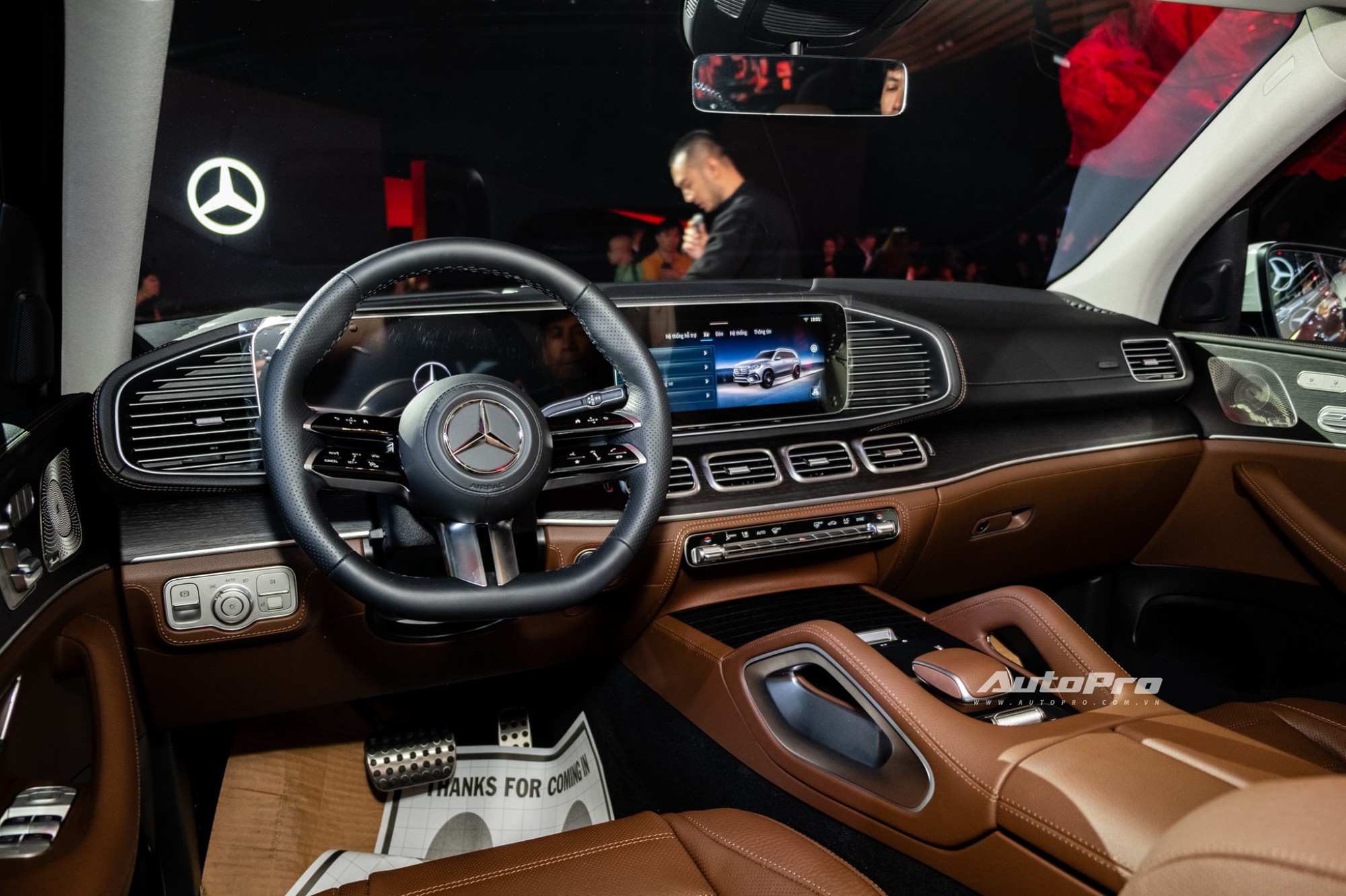 Mercedes-Benz GLS 450 2025 ra mắt Việt Nam: Giá 5,689 tỷ đồng, thêm nhiều công nghệ mới, đã có ADAS cạnh tranh X7- Ảnh 5.
