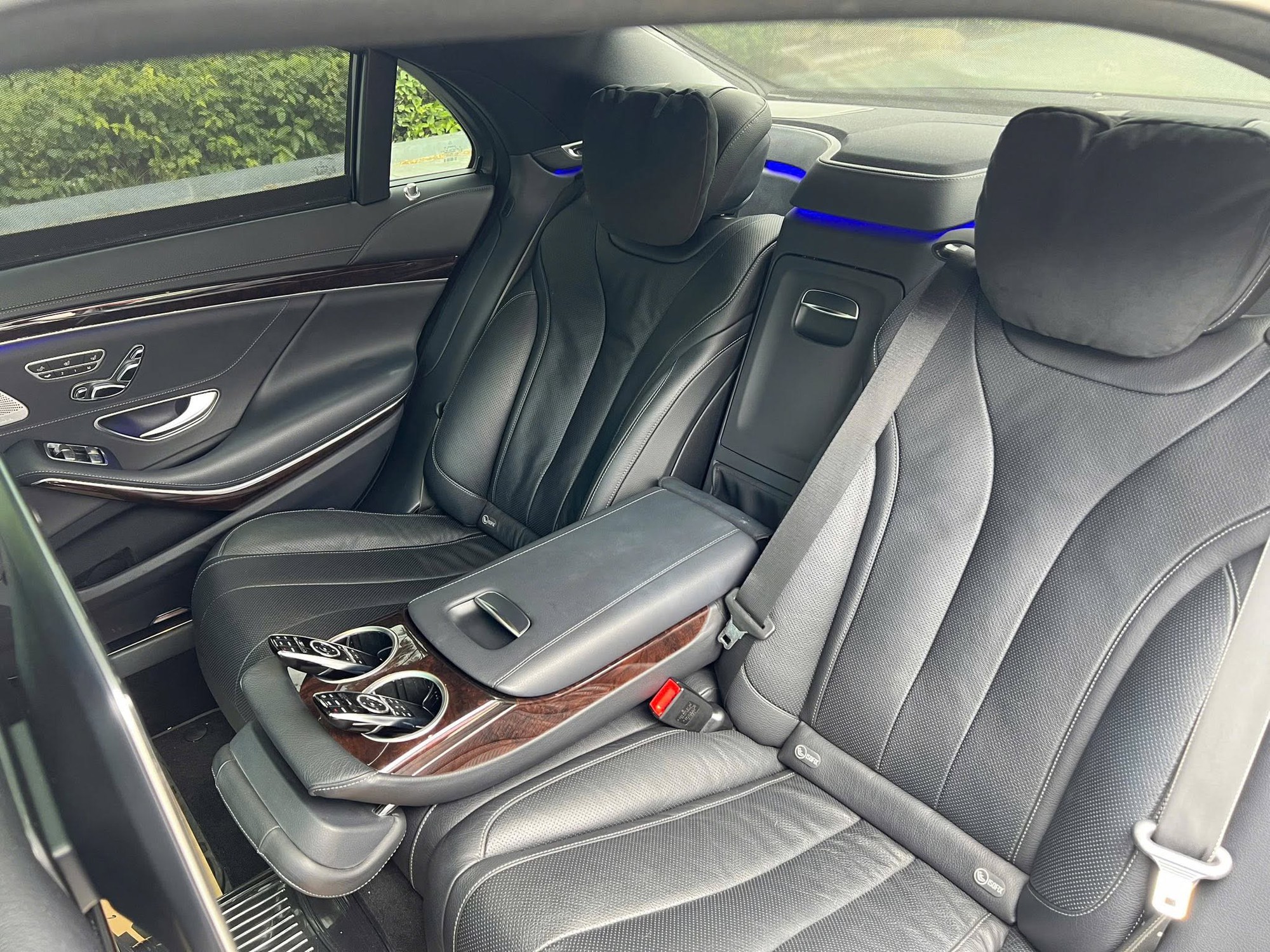 Không chọn E-Class mới, người dùng có thể cân nhắc chiếc Mercedes-Benz S 450 này: Tiện nghi và đẳng cấp hơn hẳn- Ảnh 6. Không chọn E-Class mới, người dùng có thể cân nhắc chiếc Mercedes-Benz S 450 này: Tiện nghi và đẳng cấp hơn hẳn- Ảnh 6.