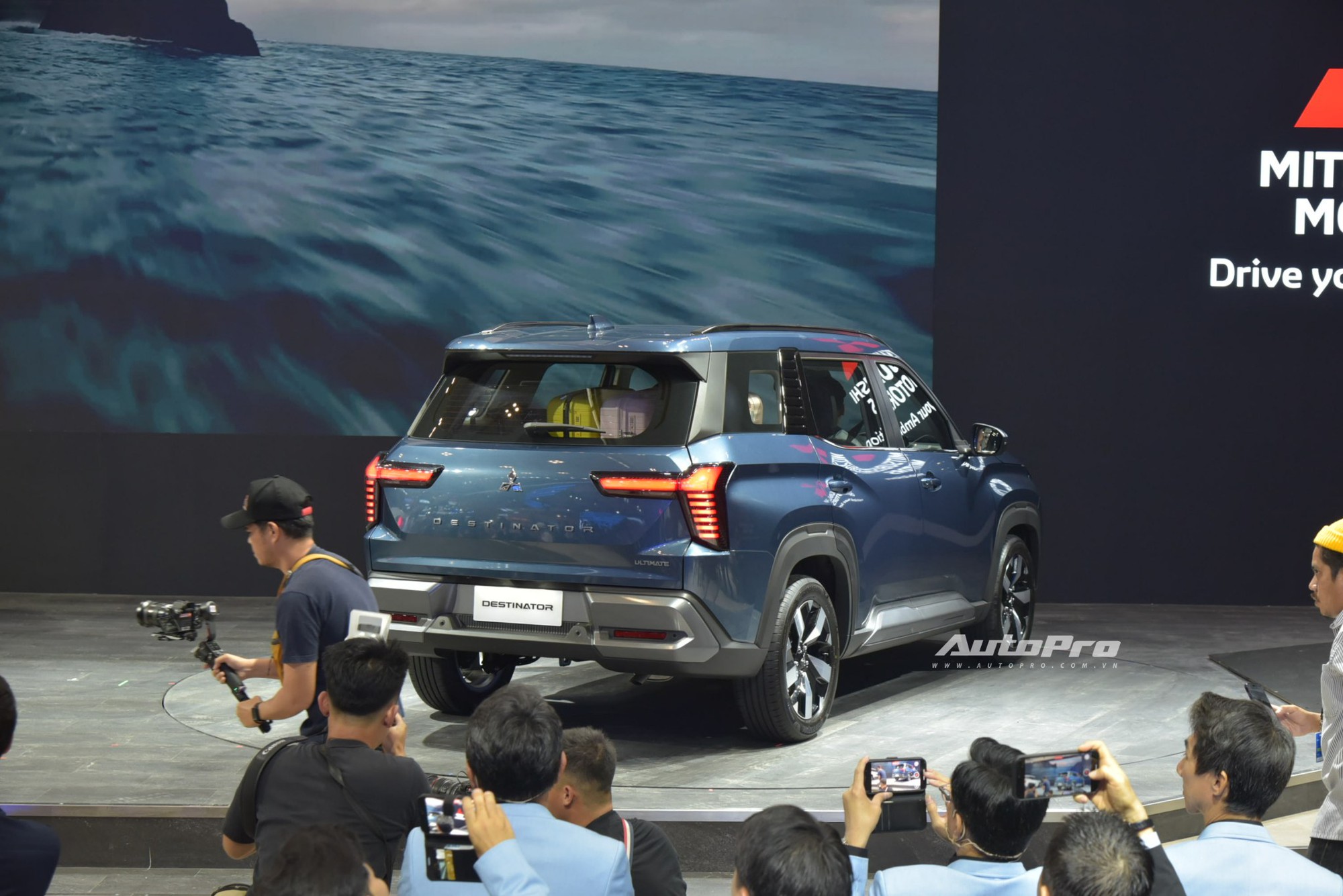 Cứ 1 ngày trôi qua lại có 400 người đặt hàng Mitsubishi Destinator ở quốc gia ĐNÁ này- Ảnh 3. Cứ 1 ngày trôi qua lại có 400 người đặt hàng Mitsubishi Destinator ở quốc gia ĐNÁ này- Ảnh 3.