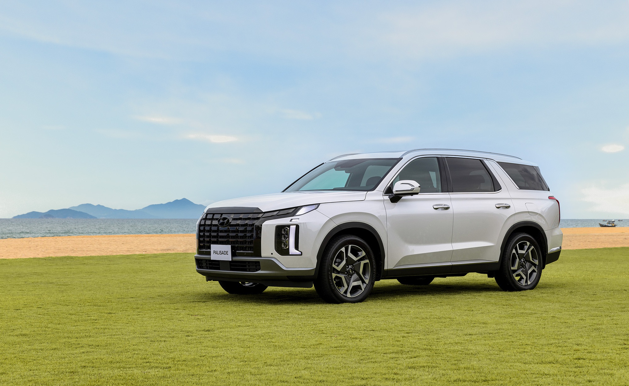 Mua Hyundai Santa Fe, Palisade lúc này là hời nhất, tiết kiệm gần 200 triệu đồng- Ảnh 1.
