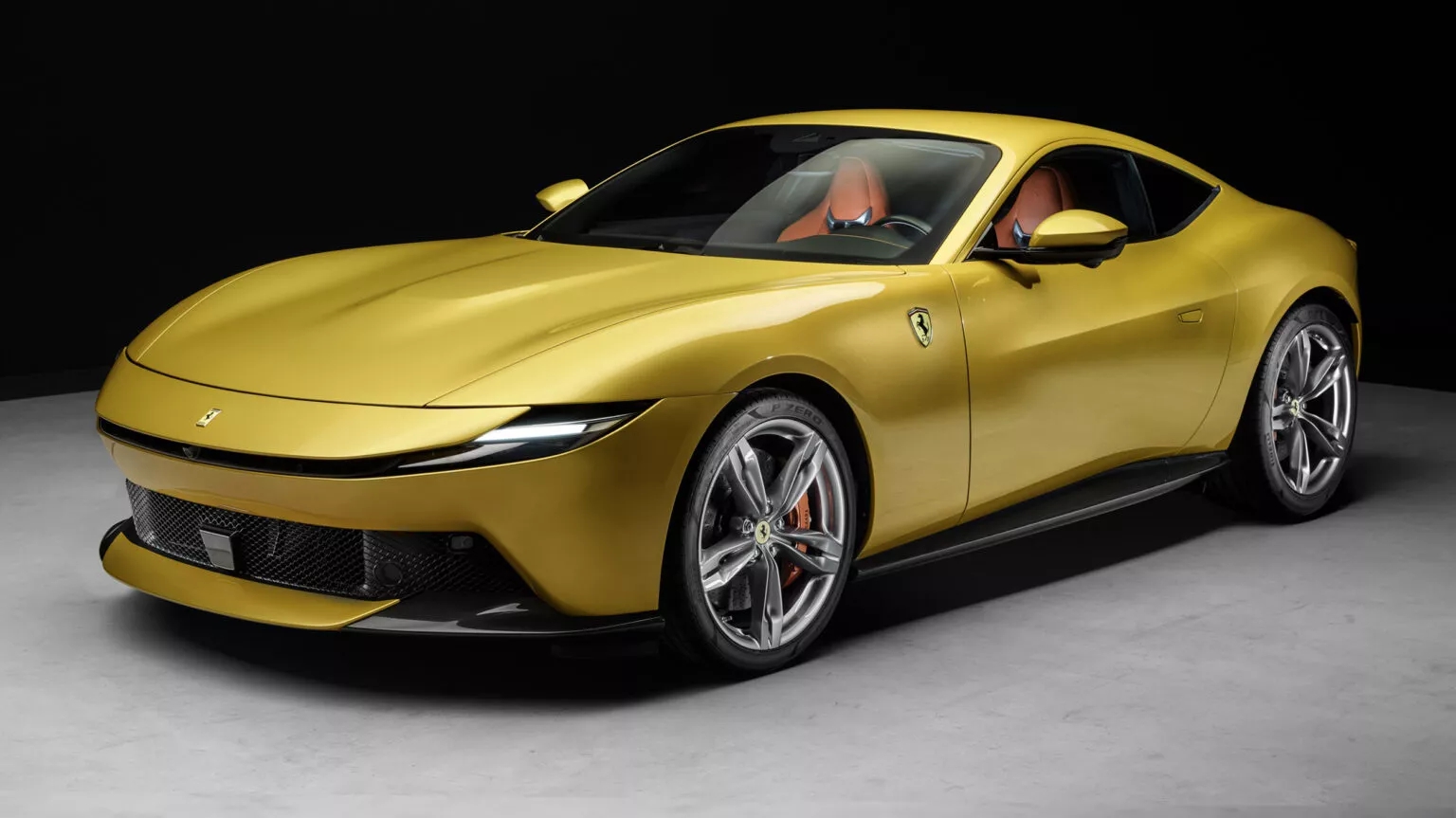 Ferrari Amalfi vừa ra mắt đã bị chế ảnh thành xe... Toyota- Ảnh 3.