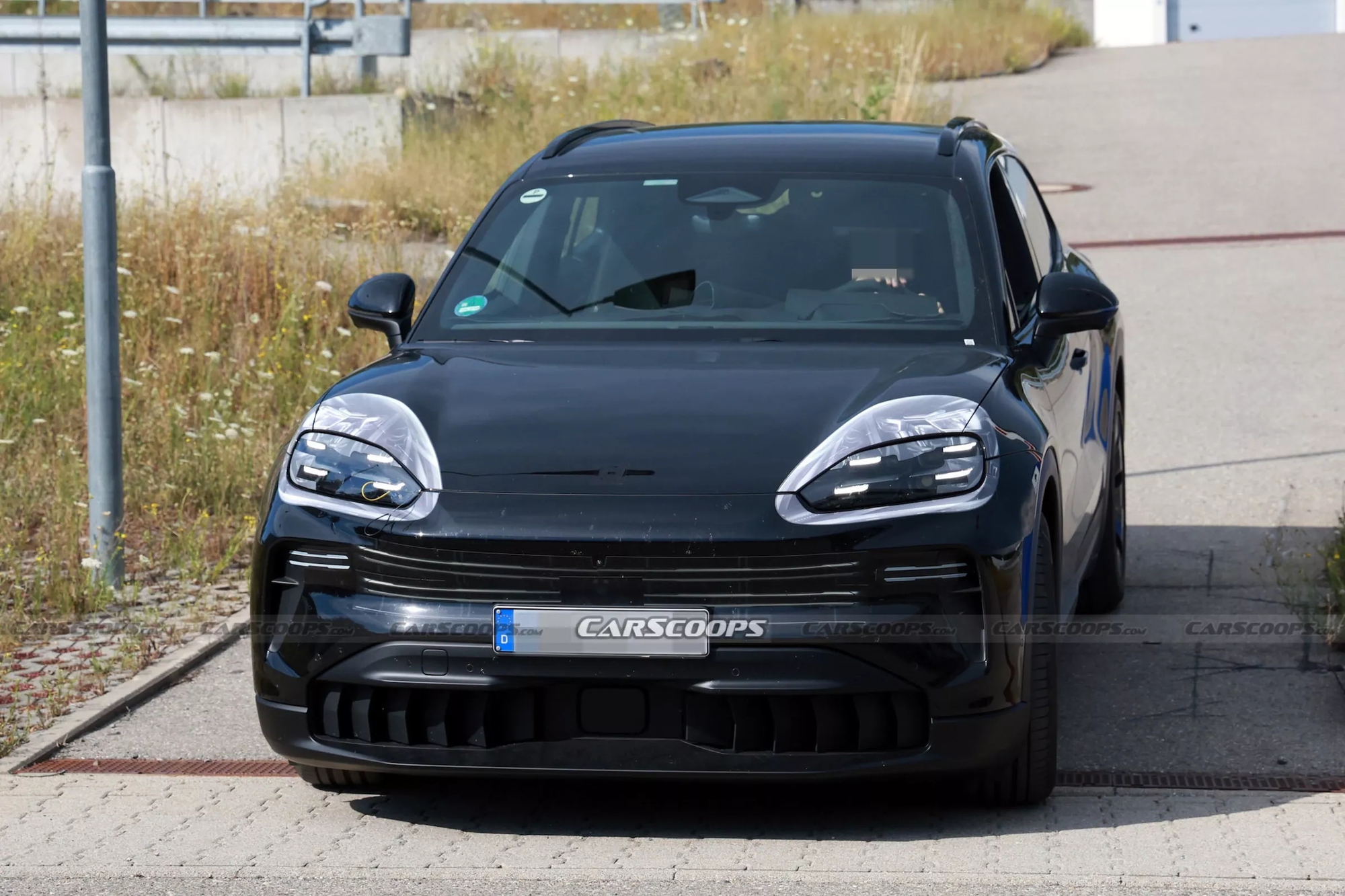 Porsche Cayenne lộ nội thất mới: Thiết kế lột xác với 4 màn hình khủng, bỏ gần hết nút bấm- Ảnh 5.
