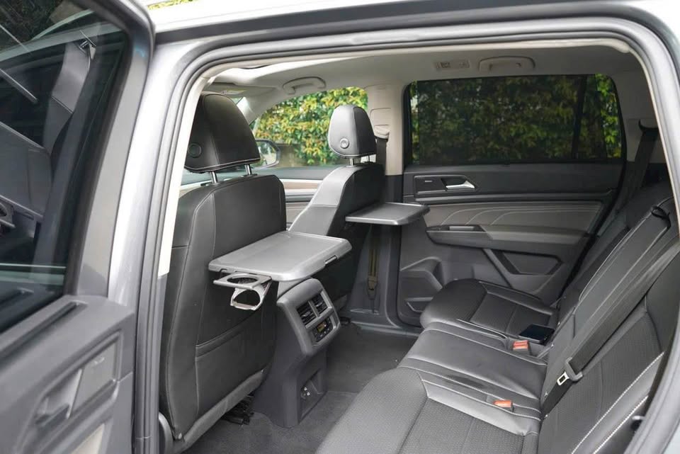 VW Teramont hạ giá kỷ lục còn 1,788 tỷ đồng: Là bản Limited nhiều 'option' xịn, tăng cạnh tranh trước Palisade, làm khó Explorer- Ảnh 14. VW Teramont hạ giá kỷ lục còn 1,788 tỷ đồng: Là bản Limited nhiều 'option' xịn, tăng cạnh tranh trước Palisade, làm khó Explorer- Ảnh 14.