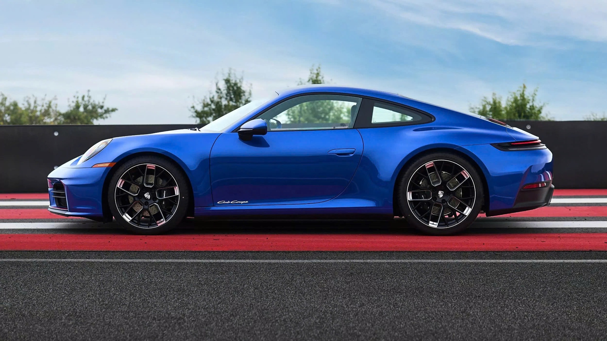 Chiều khách như Porsche: Chiếc 911 đặc biệt có 70 xe chỉ dành riêng cho những khách hàng này- Ảnh 5.