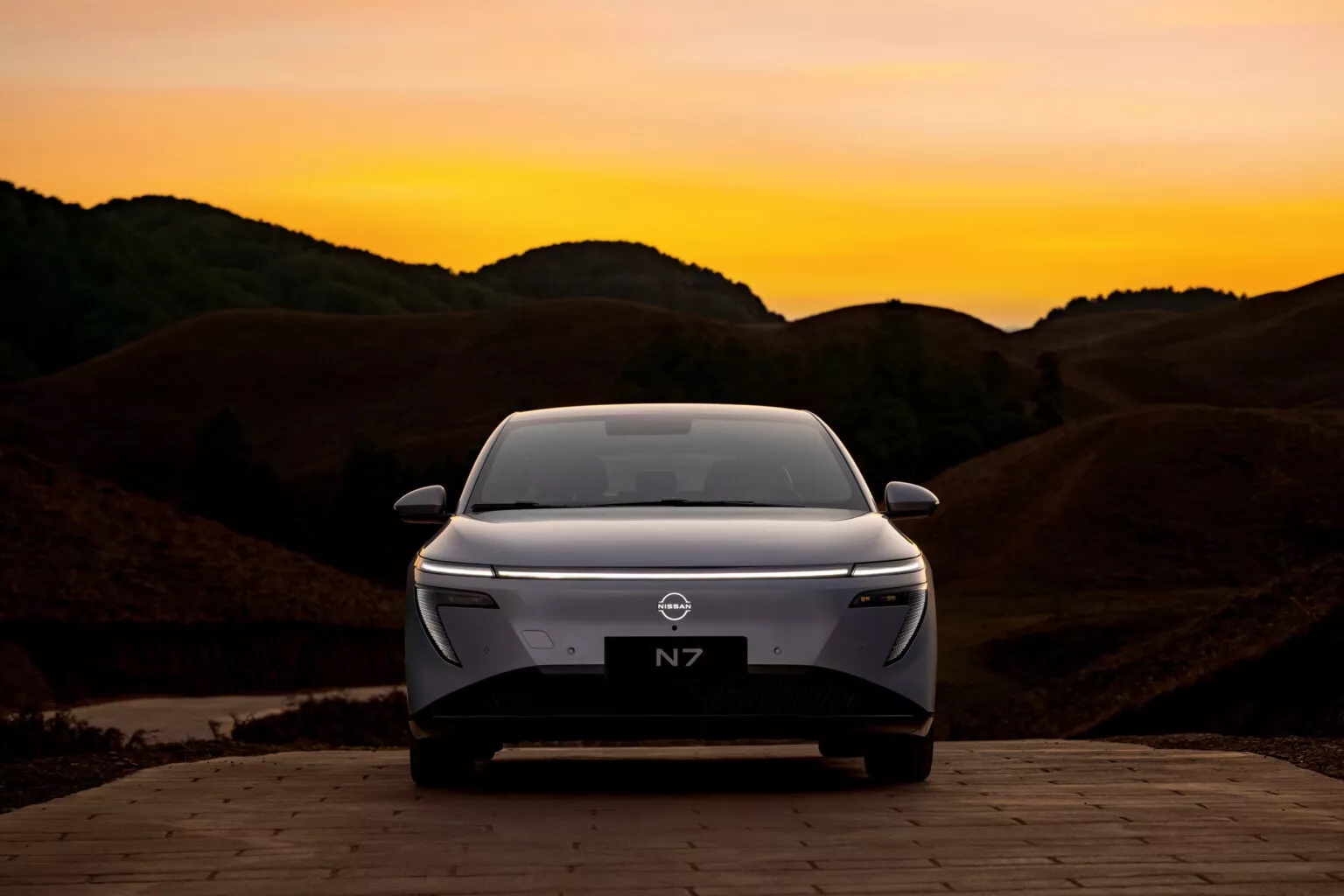 Nissan N7 đã xuất hiện ở Việt Nam không phải chỉ để trưng bày: Hãng lên kế hoạch bán xe ở ĐNÁ, nhưng trước hết cần làm được điều này- Ảnh 6.