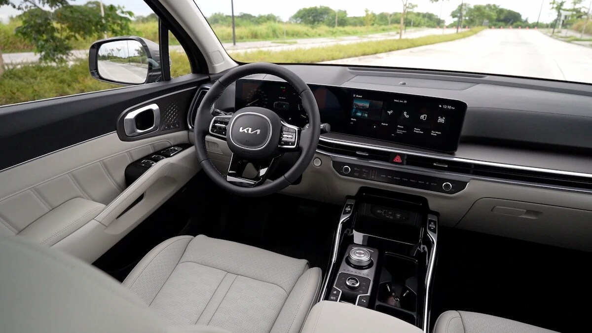 Kia Sorento giảm giá còn từ 879 triệu đồng tại đại lý, đua giá với Santa Fe nhưng VIN 2025- Ảnh 7. Kia Sorento giảm giá còn từ 879 triệu đồng tại đại lý, đua giá với Santa Fe nhưng VIN 2025- Ảnh 7.