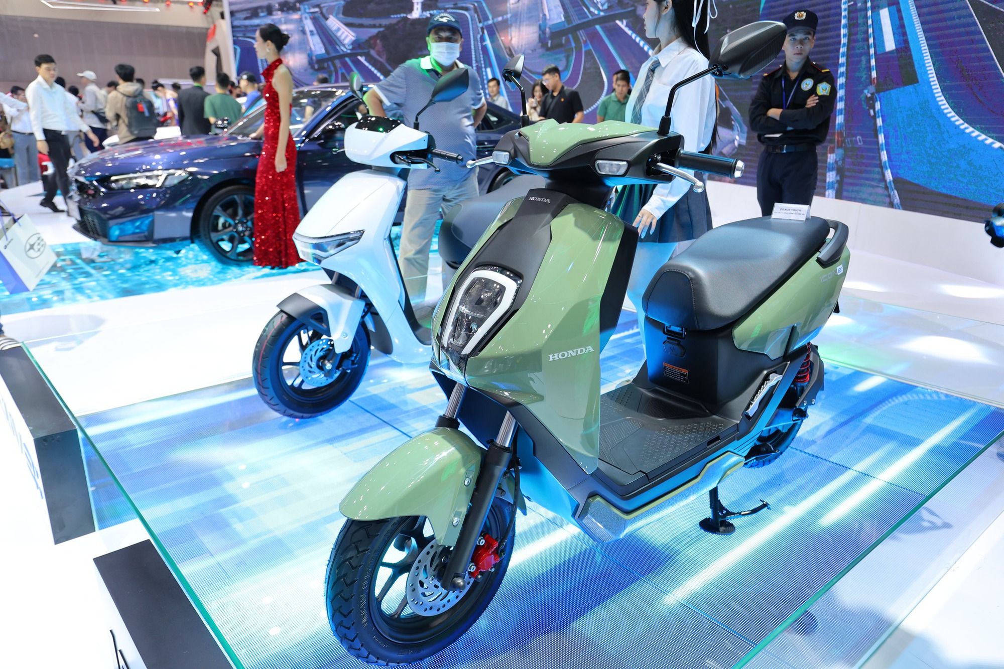 Hủy triển lãm Vietnam Motor Show, ban tổ chức chia sẻ: Nhiều hãng chưa sẵn sàng, hứa trở lại năm sau- Ảnh 4.