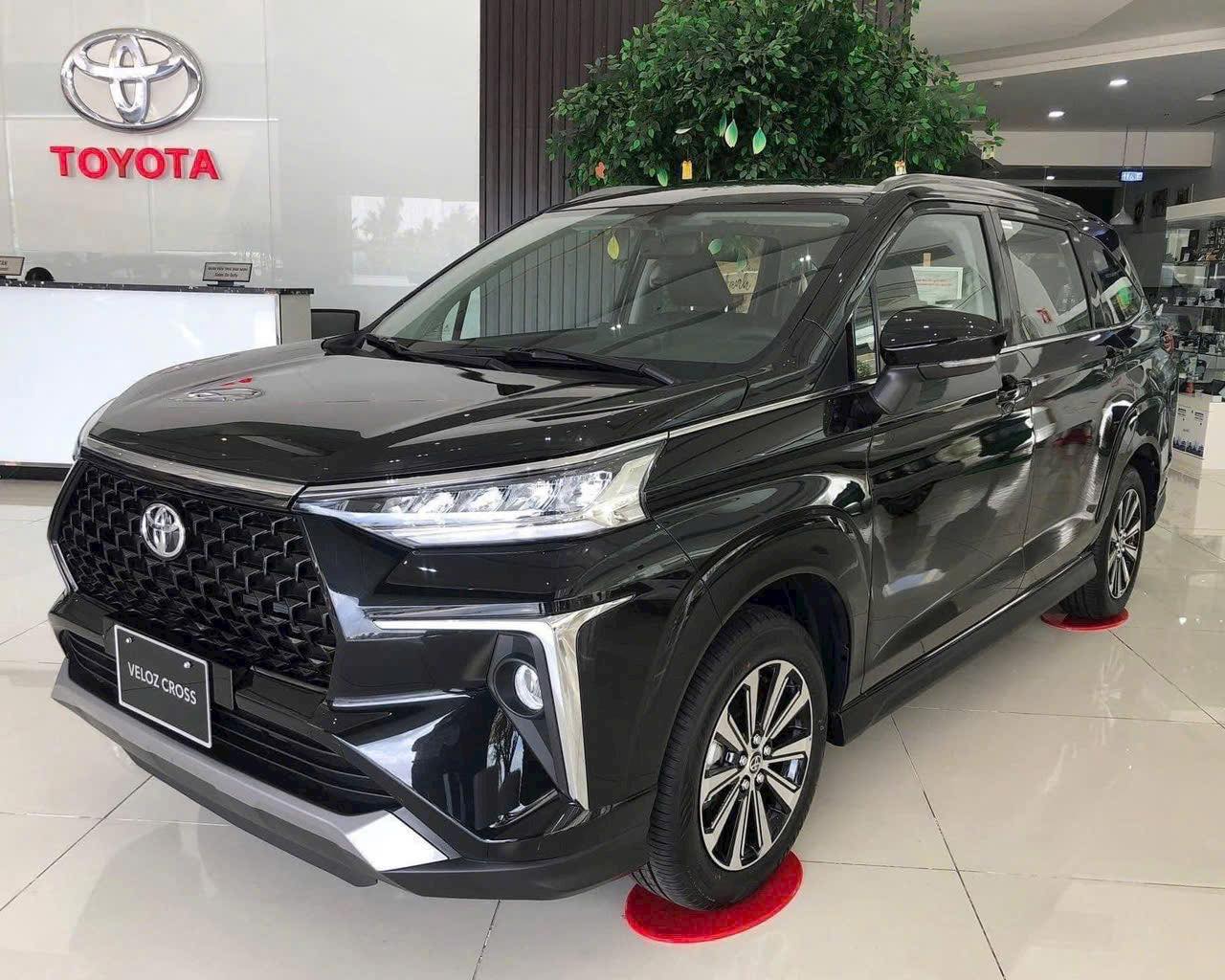 Loạt MPV đua giảm giá tại Việt Nam: Từ 'vua doanh số' đến các xe bán ít hơn đều giảm, có mẫu đỡ tiền lăn bánh hơn 80 triệu đồng- Ảnh 5. Loạt MPV đua giảm giá tại Việt Nam: Từ 'vua doanh số' đến các xe bán ít hơn đều giảm, có mẫu đỡ tiền lăn bánh hơn 80 triệu đồng- Ảnh 5.