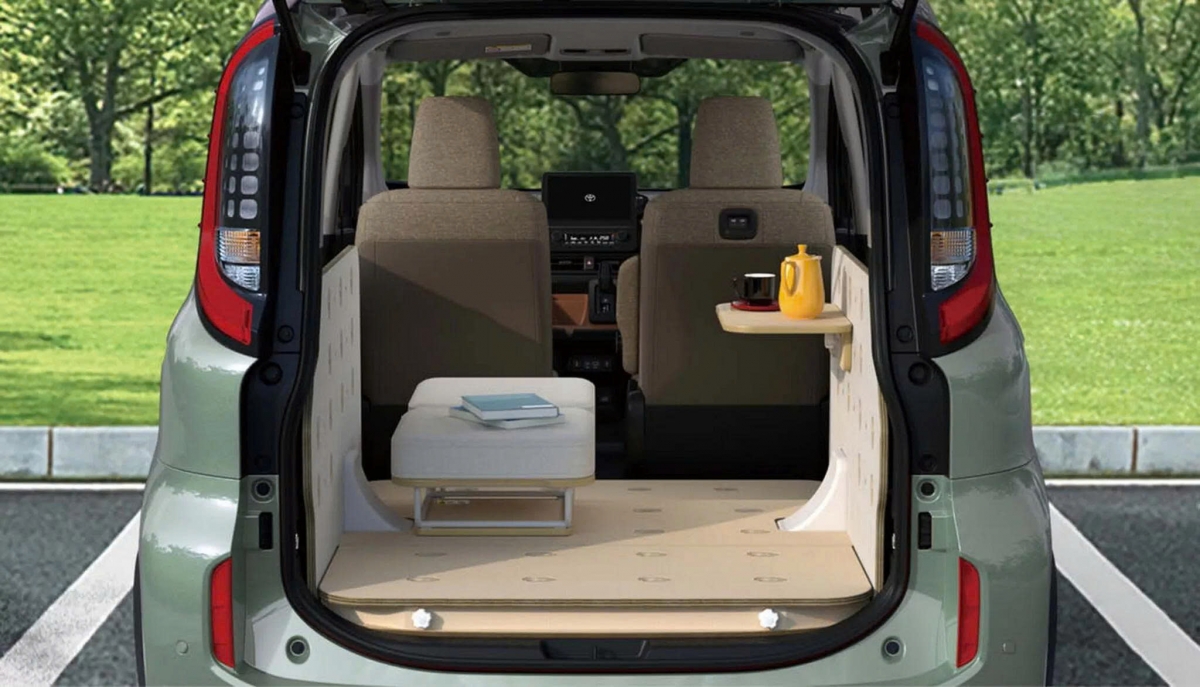 Toyota ra mắt minivan mới có thể biến thành phòng khách, văn phòng hoặc phòng ngủ- Ảnh 5.