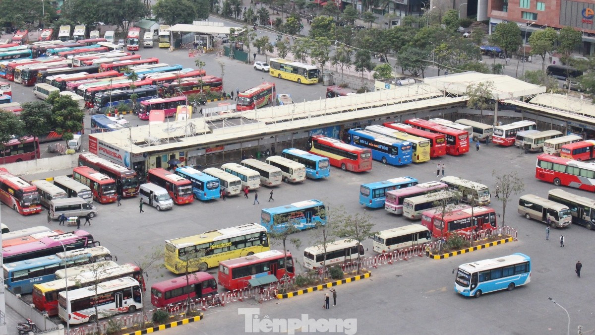 Cận cảnh các trạm sạc xe điện ở bến xe Hà Nội bắt đầu phục vụ người dân- Ảnh 7.