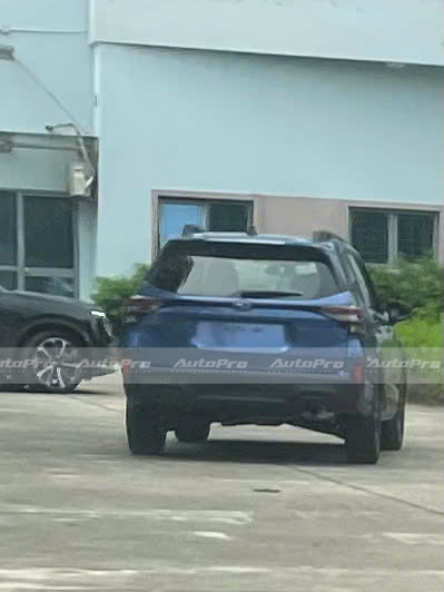 Subaru Forester 2025 lần đầu xuất hiện tại Việt Nam: Thiết kế lột xác hoàn toàn, có thể nhập Nhật, bán chính hãng sẽ khó rẻ- Ảnh 2.