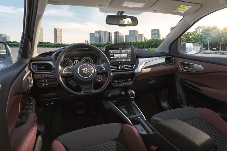 Suzuki Fronx bán tại Việt Nam mà áp dụng chính sách này thì dễ đắt khách: Chạy 50.000km không tốn tiền bảo dưỡng, lên 100.000km vẫn rẻ- Ảnh 4.