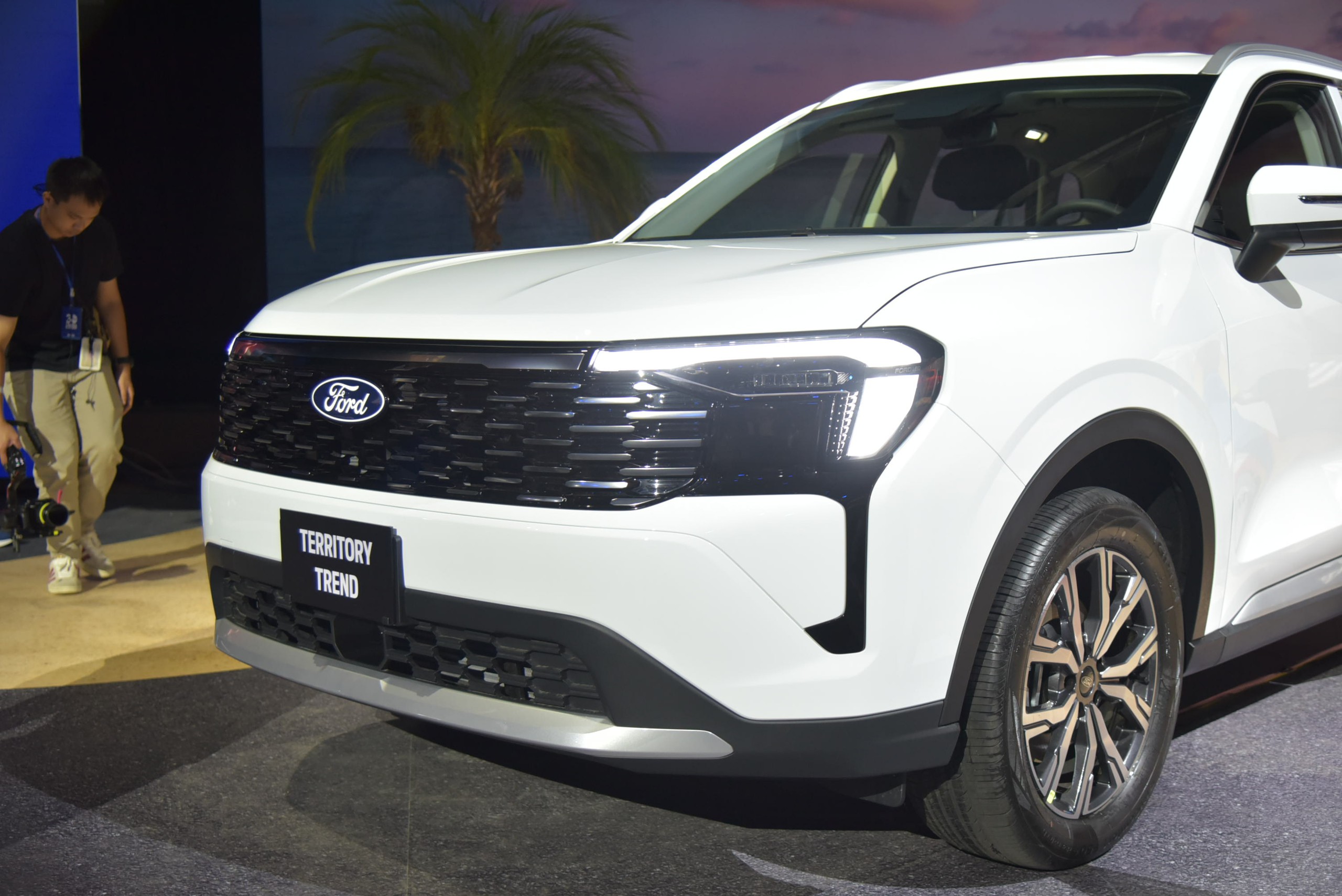Chênh tới 134 triệu đồng, 3 bản Ford Territory 2025 nhìn qua gần giống nhưng ‘bóc’ kỹ mới thấy khác rõ về công nghệ- Ảnh 4.