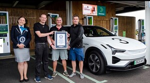 Tổng thống Putin tặng xe máy Ural cho một công dân Mỹ- Ảnh 2.