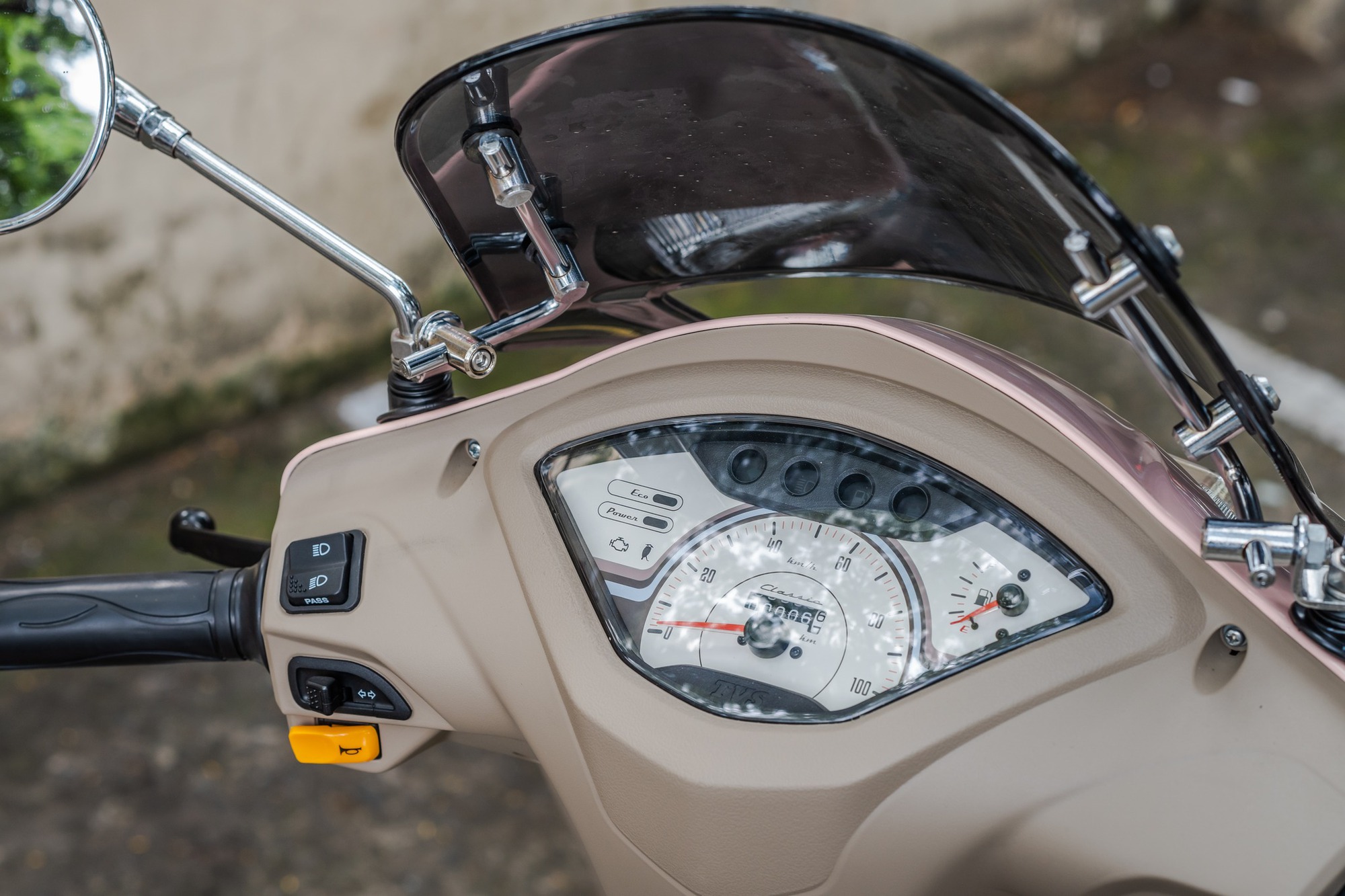 Ở Việt Nam có xe tay ga đang giảm giá mạnh, trang bị không thua kém đối thủ Vision mà rẻ hơn 10 triệu- Ảnh 4. Ở Việt Nam có xe tay ga đang giảm giá mạnh, trang bị không thua kém đối thủ Vision mà rẻ hơn 10 triệu- Ảnh 4.