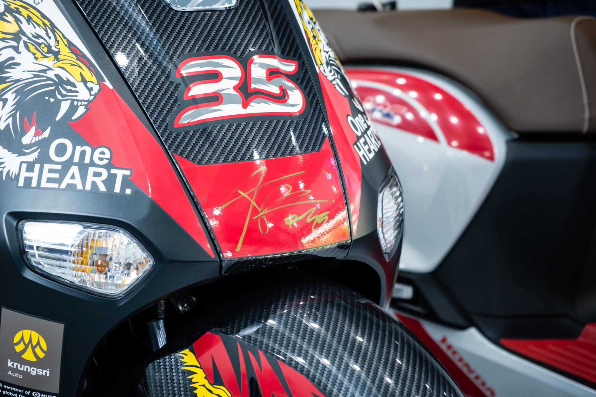 'Cận cảnh' hàng hiếm Honda Giorno+ SC35 ThaiGP đầu tiên về Việt Nam, giới hạn 99 chiếc trên toàn thế giới, giá có thể cả trăm triệu- Ảnh 5.