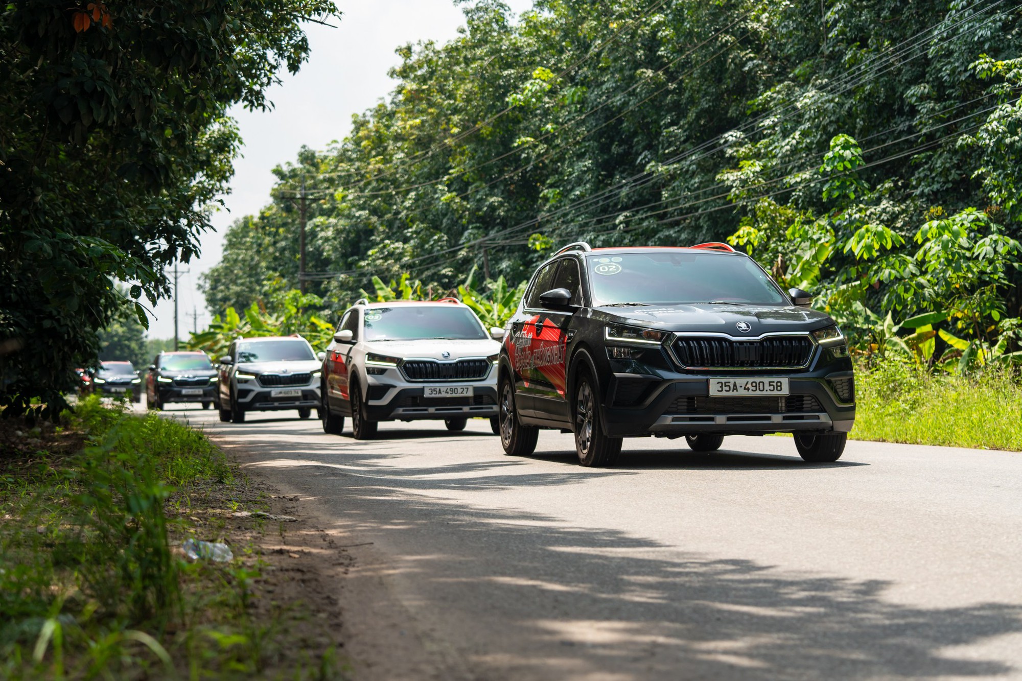 Đoàn xe Skoda vượt 400km tới Buôn Ma Thuột: Băng rừng, xuyên mưa trắng trời mới thấy rõ khung gầm quan trọng thế nào- Ảnh 19.
