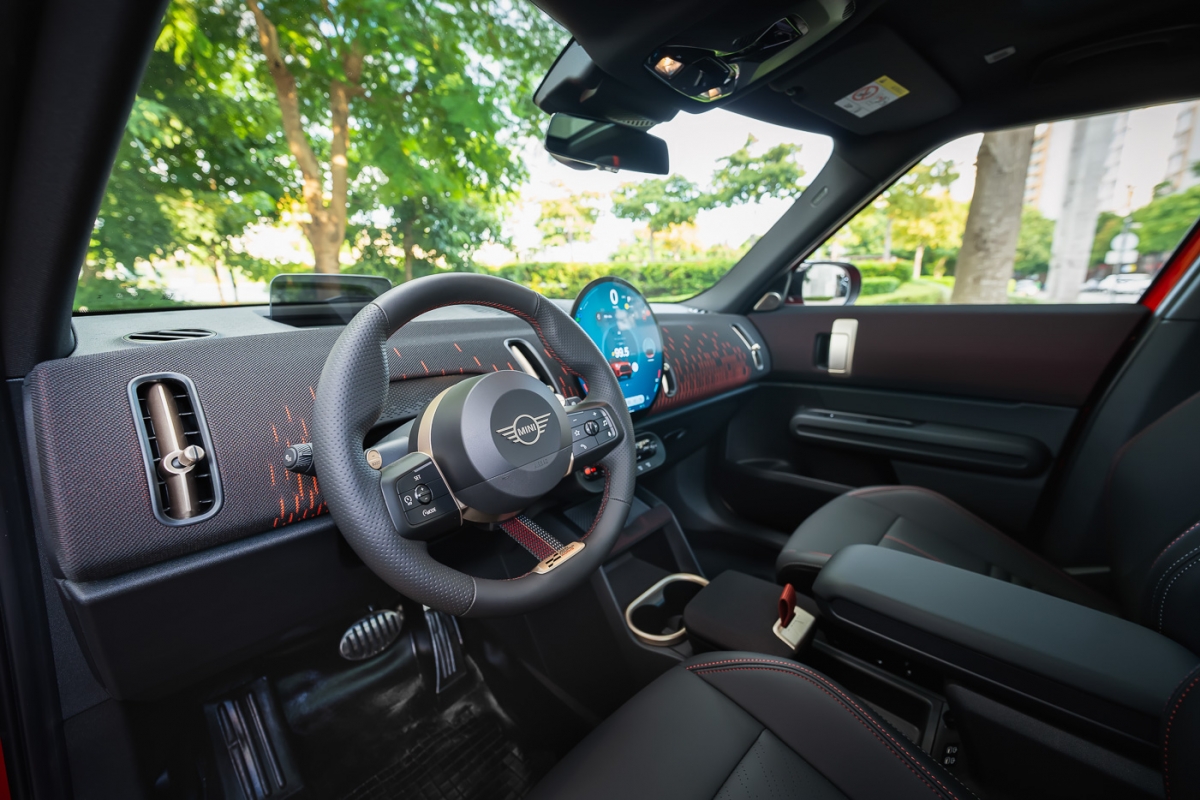 Khám phá MINI John Cooper Works thế hệ mới ra mắt tại Việt Nam- Ảnh 29.