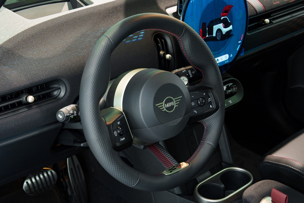 Khám phá MINI John Cooper Works thế hệ mới ra mắt tại Việt Nam- Ảnh 16.