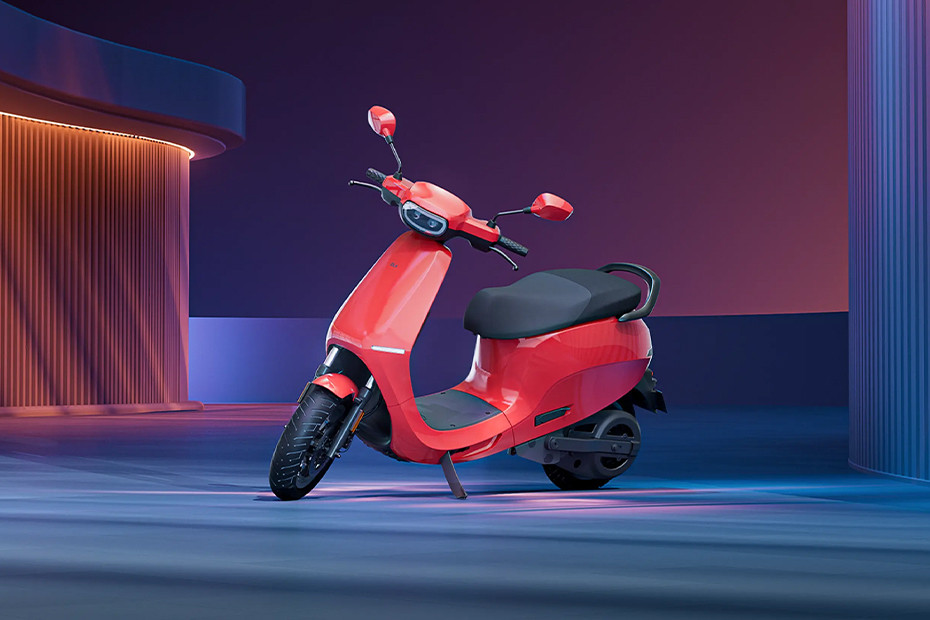 Xe máy điện phong cách cổ điển, màu sắc đẹp mê, trang bị ngang Honda SH- Ảnh 2.