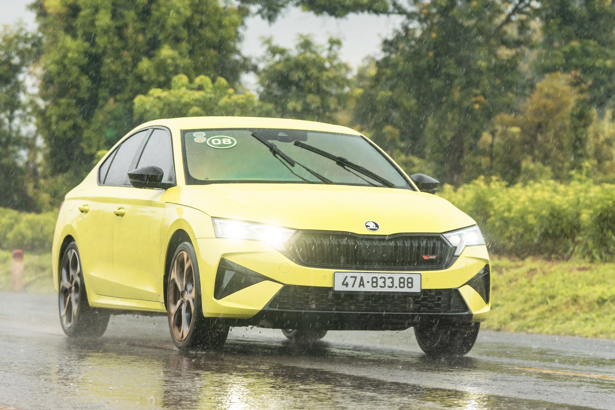 Chia tay Tây Nguyên đại ngàn, đoàn xe Skoda xuôi về miền biển: Hơn 300km với nhiều cung bậc và phần thưởng chỉ dành cho người xứng đáng- Ảnh 23.