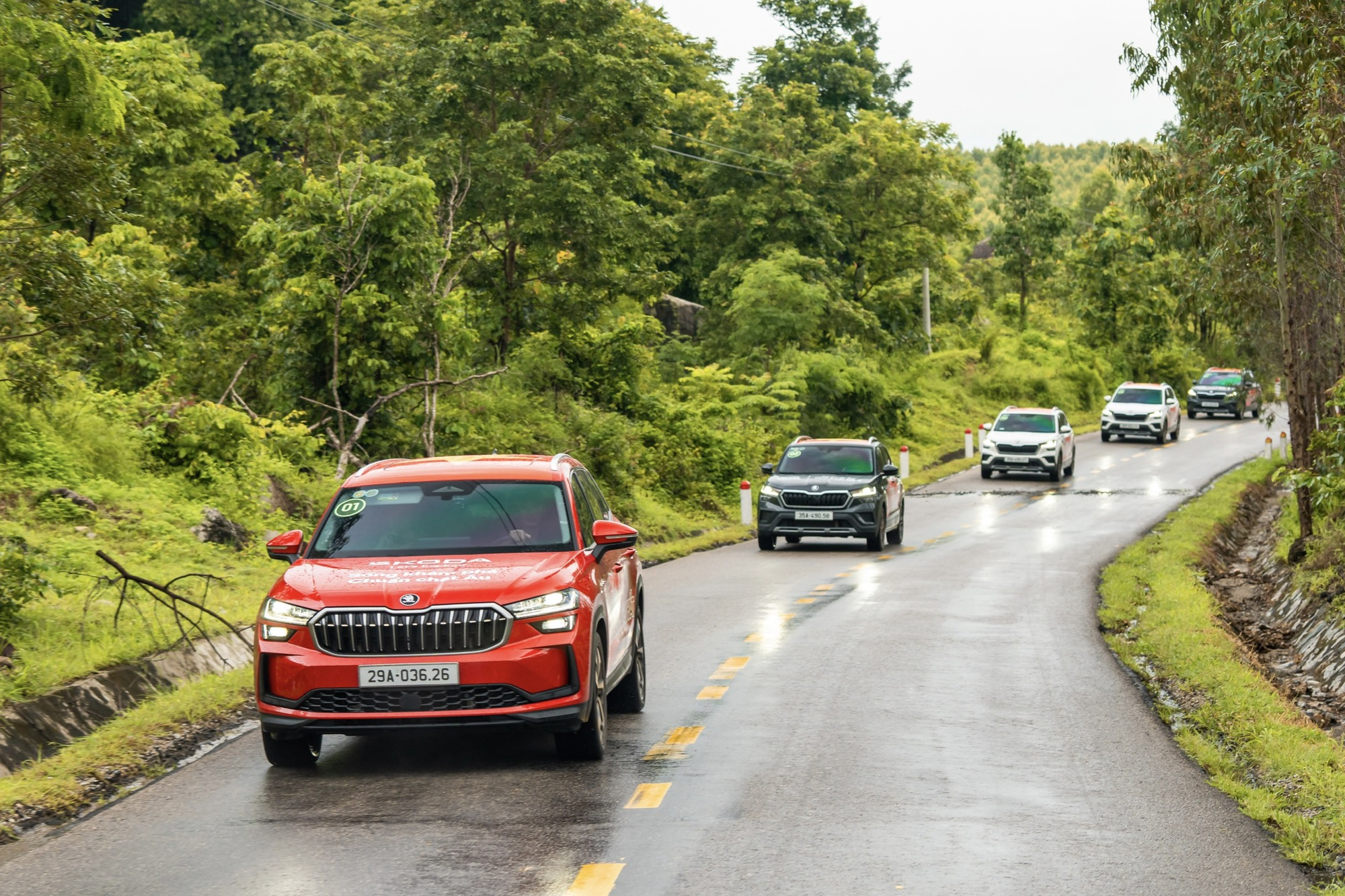 Chia tay Tây Nguyên đại ngàn, đoàn xe Skoda xuôi về miền biển: Hơn 300km với nhiều cung bậc và phần thưởng chỉ dành cho người xứng đáng- Ảnh 30.