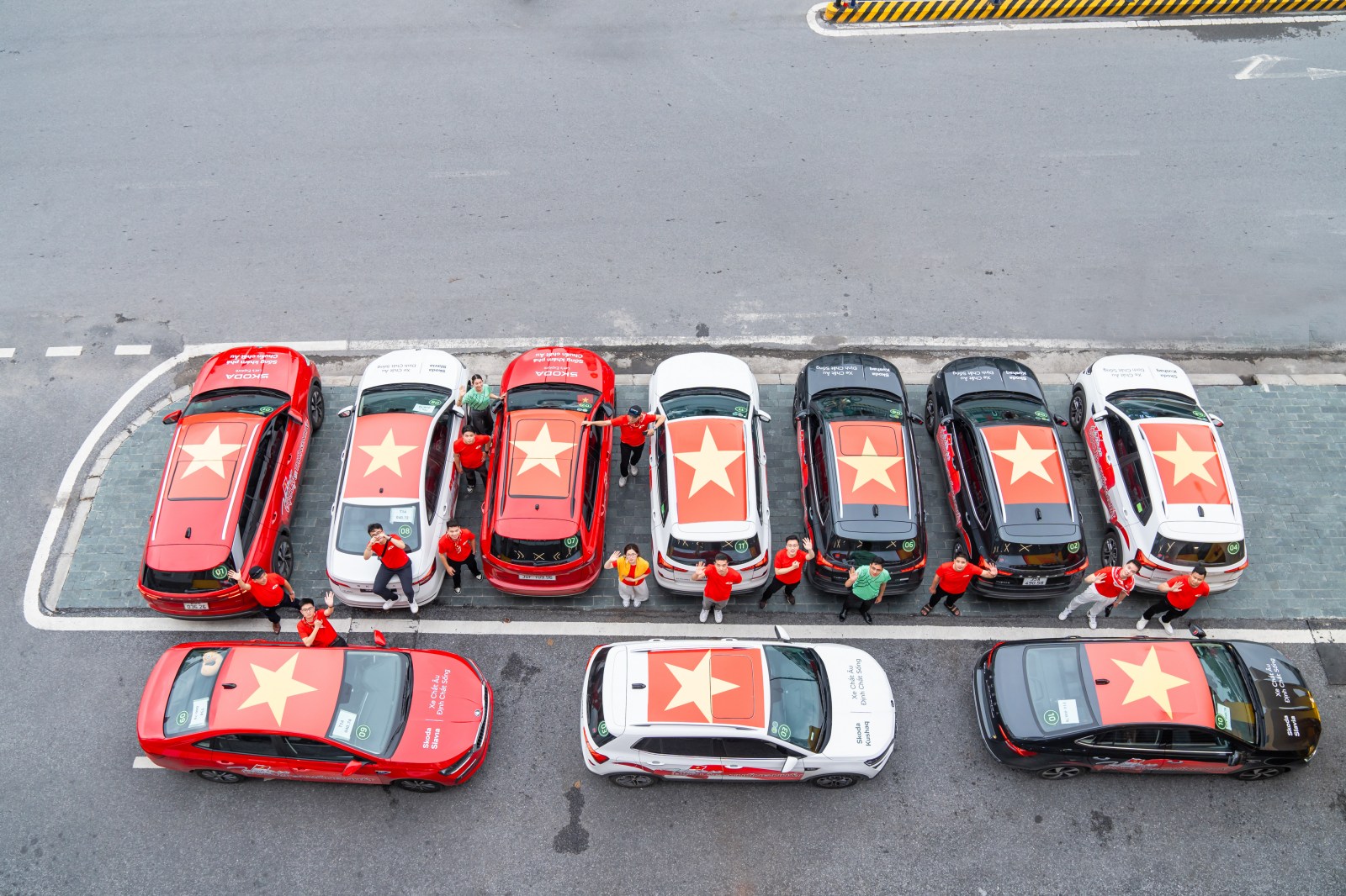Skoda Slavia vượt hơn 200km cao tốc Nghệ An - Ninh Bình cùng đoàn SUV: Cầm lái không ngán tốc độ cao, ngồi lâu không mệt nhờ một điều- Ảnh 34. Skoda Slavia vượt hơn 200km cao tốc Nghệ An - Ninh Bình cùng đoàn SUV: Cầm lái không ngán tốc độ cao, ngồi lâu không mệt nhờ một điều- Ảnh 34.
