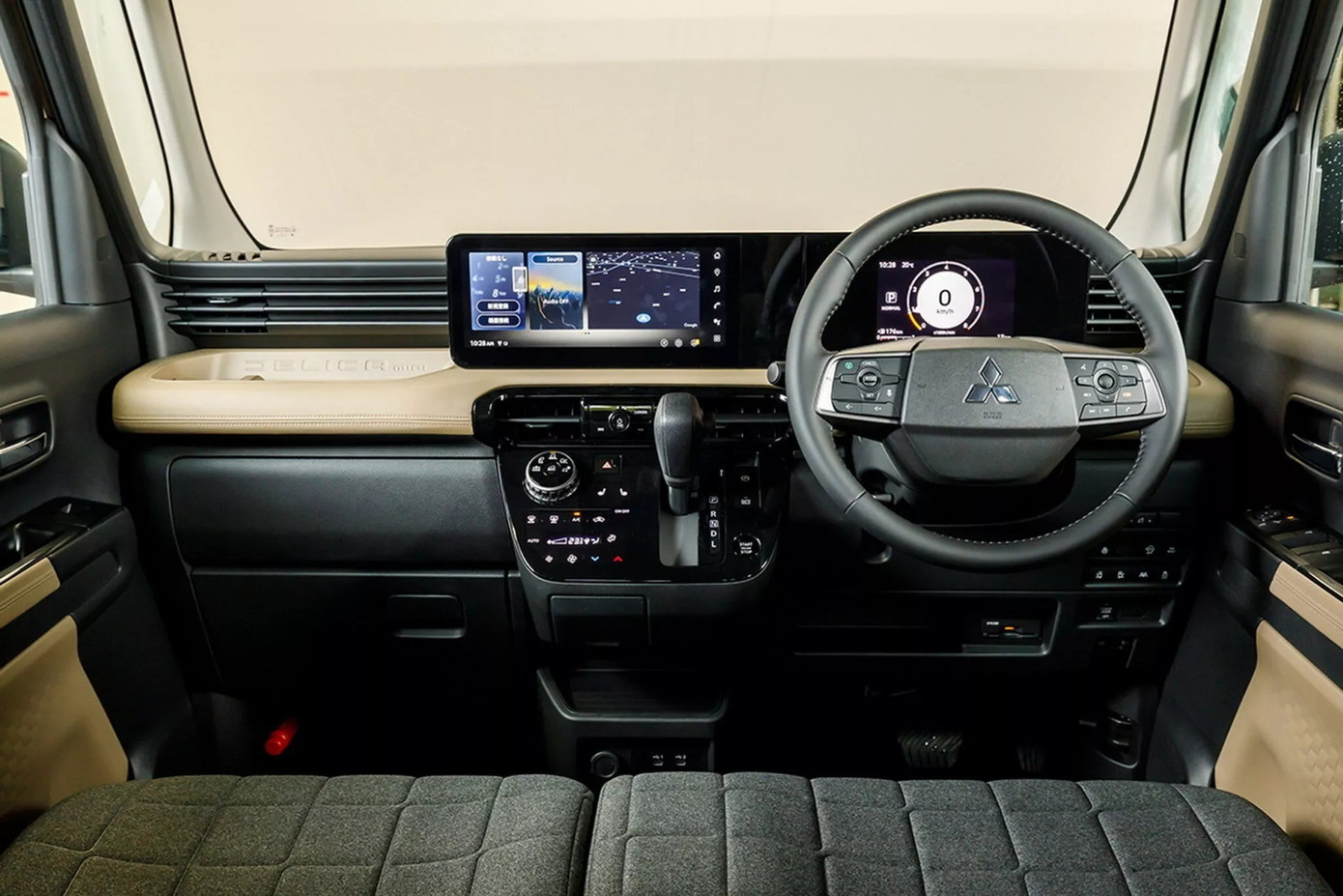 Mitsubishi giới thiệu xe van giá rẻ thế hệ mới- Ảnh 3. Mitsubishi giới thiệu xe van giá rẻ thế hệ mới- Ảnh 3.