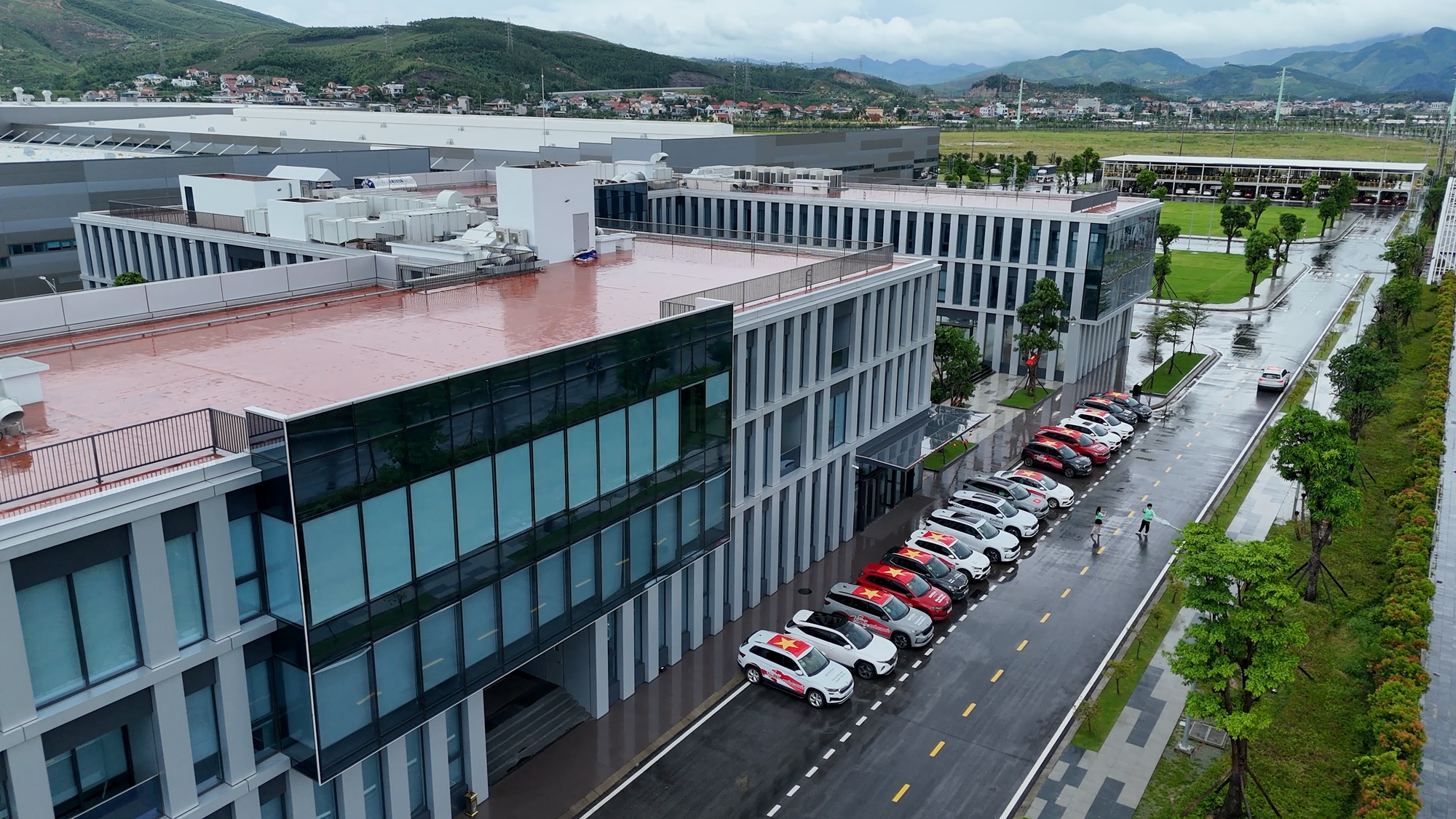 Đoàn Skoda xuyên Việt về nhà máy ở Quảng Ninh: Đi để trở về nơi sinh ra, hiểu chuẩn châu Âu là như thế nào sau gần 2.000km- Ảnh 11.