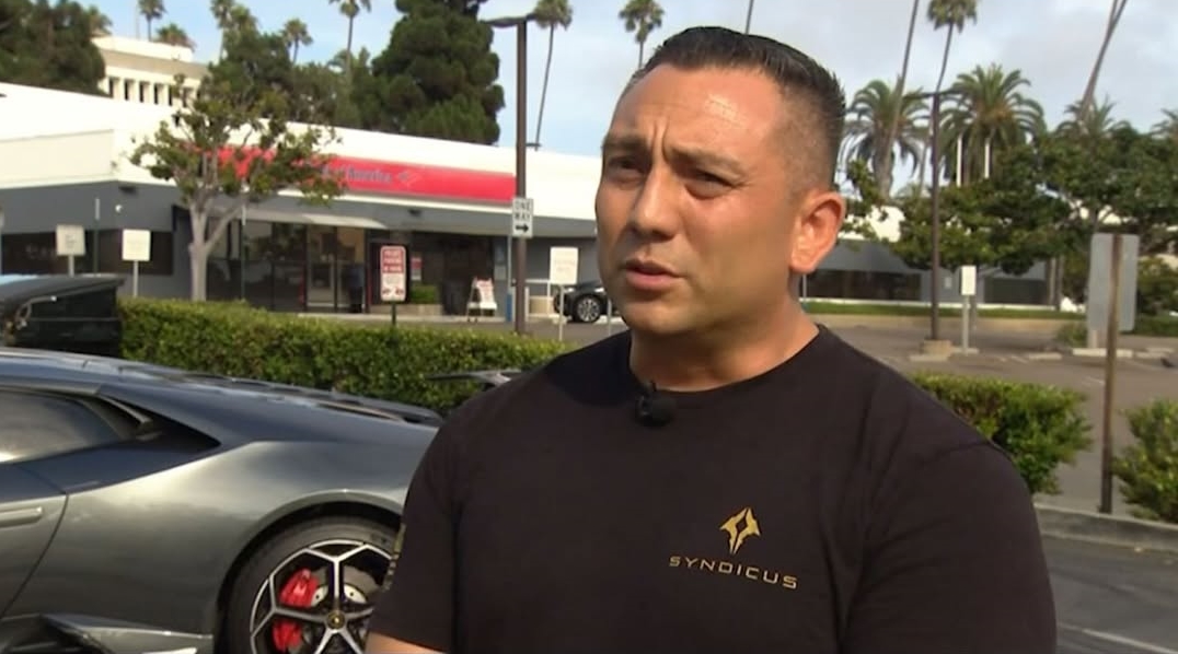 Chiếc Lamborghini Huracan biệt tích 2 năm, chủ xe cứ ngỡ không còn gặp lại, nhưng anh ta đã tìm lại được nhờ một công cụ khó tin- Ảnh 3.