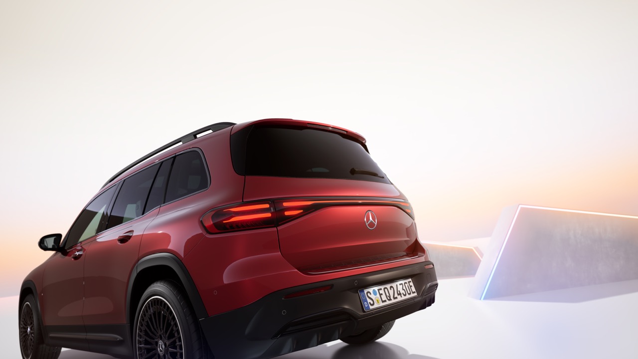 Mercedes-Benz EQB 250+ bản nâng cấp ra mắt tại Việt Nam: Giá từ 2,3 tỷ đồng, có thể chạy từ Hà Nội đến Huế chỉ trong 1 lần sạc- Ảnh 8.
